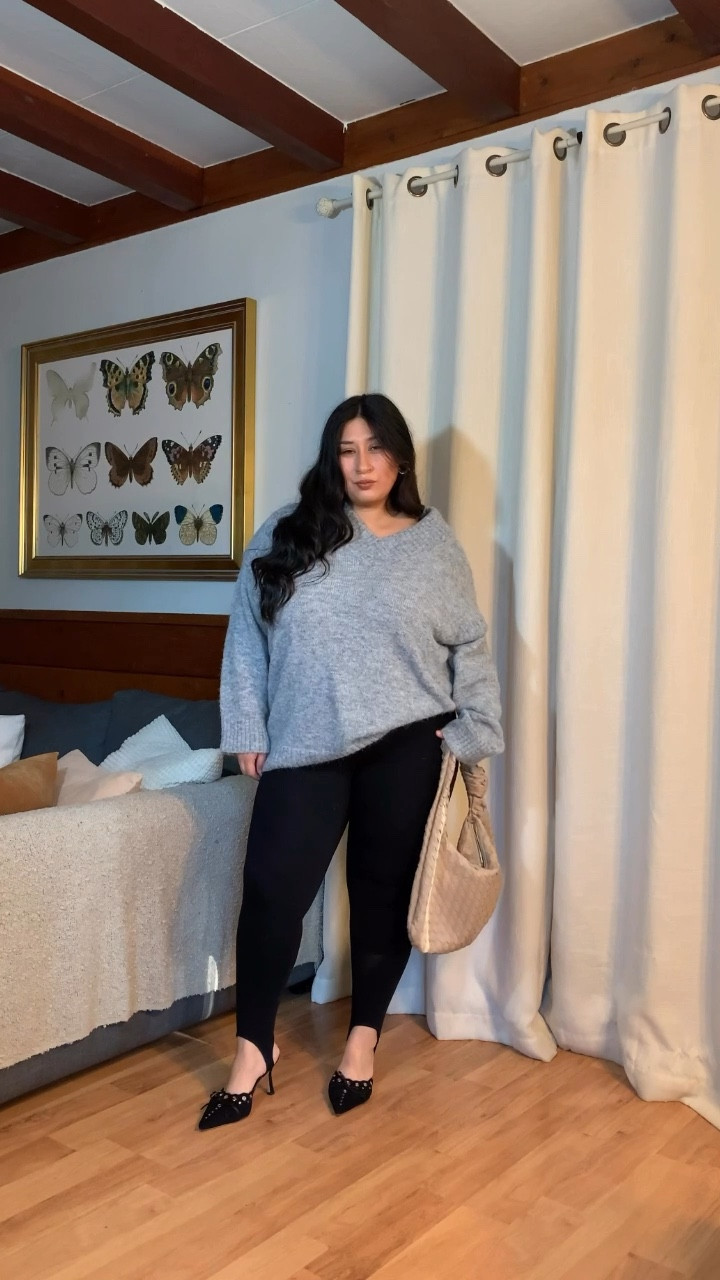 You can never go wrong with an oversized sweater and leggings (wearing a size xxl in the sweater and L in the sweater)

#LTKFindsUnder50 #LTKMidsize #LTKPlusSize