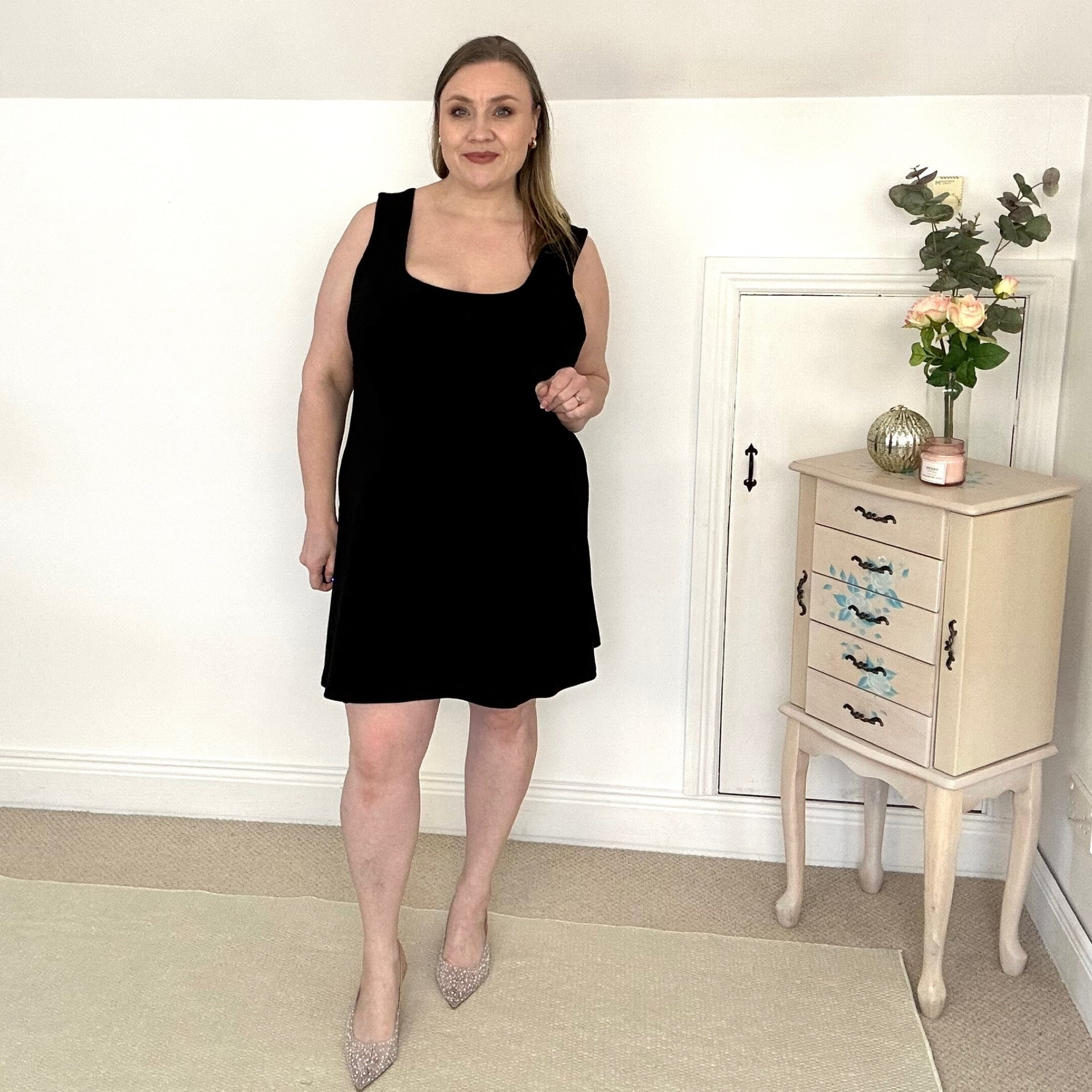 The little black dress for Apple shapes 

#LTKdresses #LTKplussize #LTKstyletip