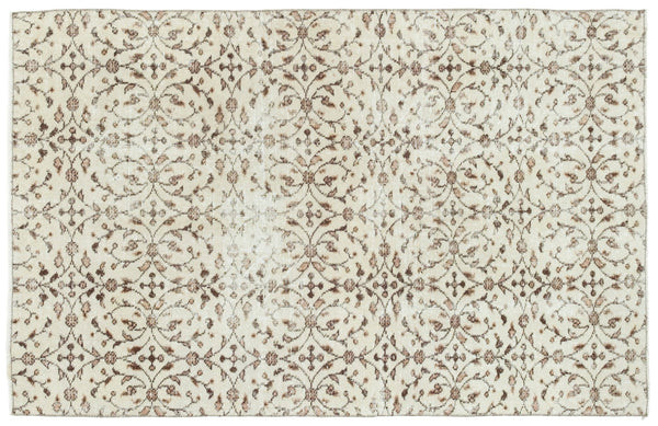 Ilsemarie
            
              Vintage Persian Style Rug | Revival Rugs 