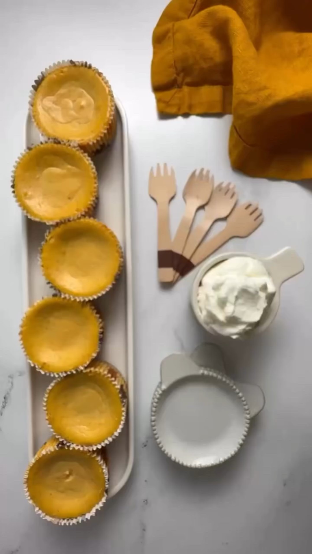 Mini pumpkin cheesecakes = the ultimate Thanksgiving hack! Quick to make, totally foolproof, freeze beautifully, and—best part—NO slicing needed. Just smooth, creamy, perfectly portioned bites of pumpkin-spice bliss. Minis really are always better IMHO. Comment “recipe” for the the link and save  this for your make-ahead menu!
.
.
.
.
#pumpkincheesecake #thanksgivingdessert #holidaybaking #makeaheadrecipes #freezerfriendly #easyentertaining #fallbaking #minidesserts #pumpkinseason #cheesecakelove