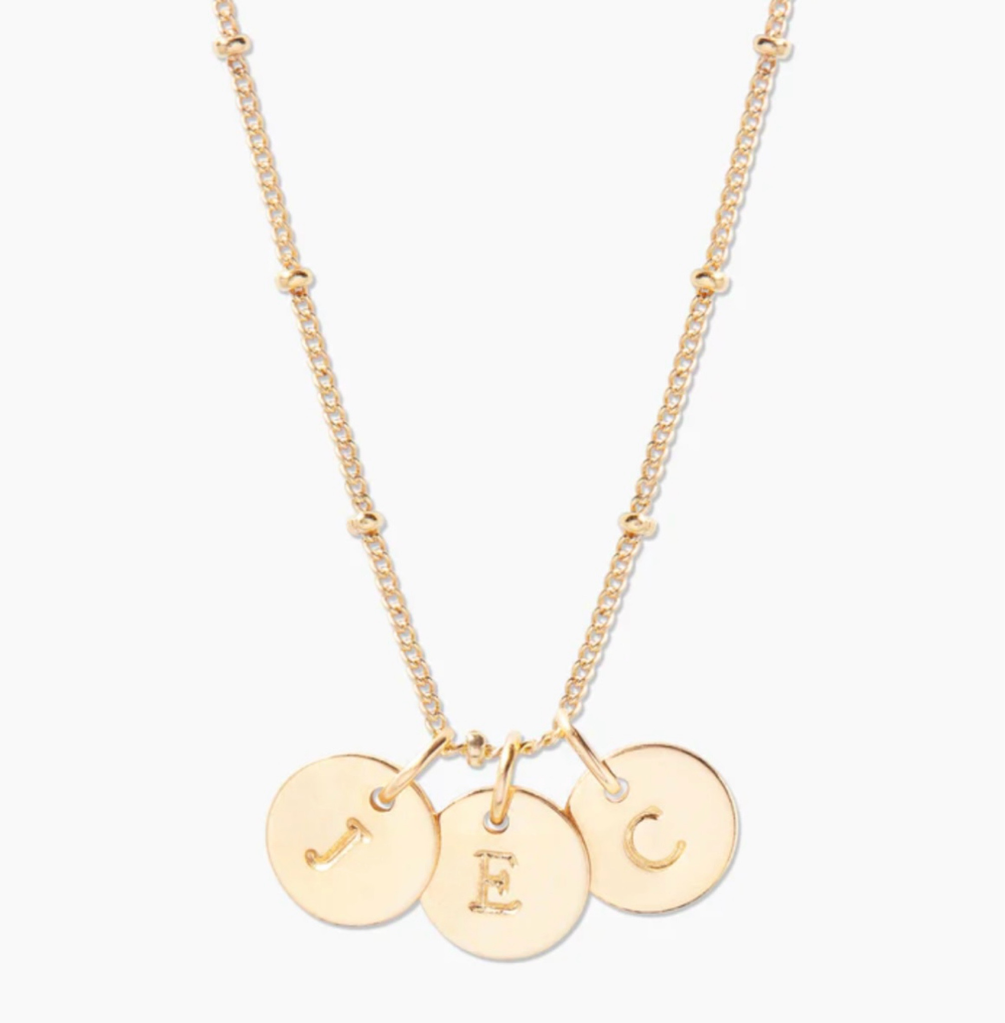 Mother’s Day gift idea! This 3 initial pendant necklace is about the only thing on my wishlist this year!