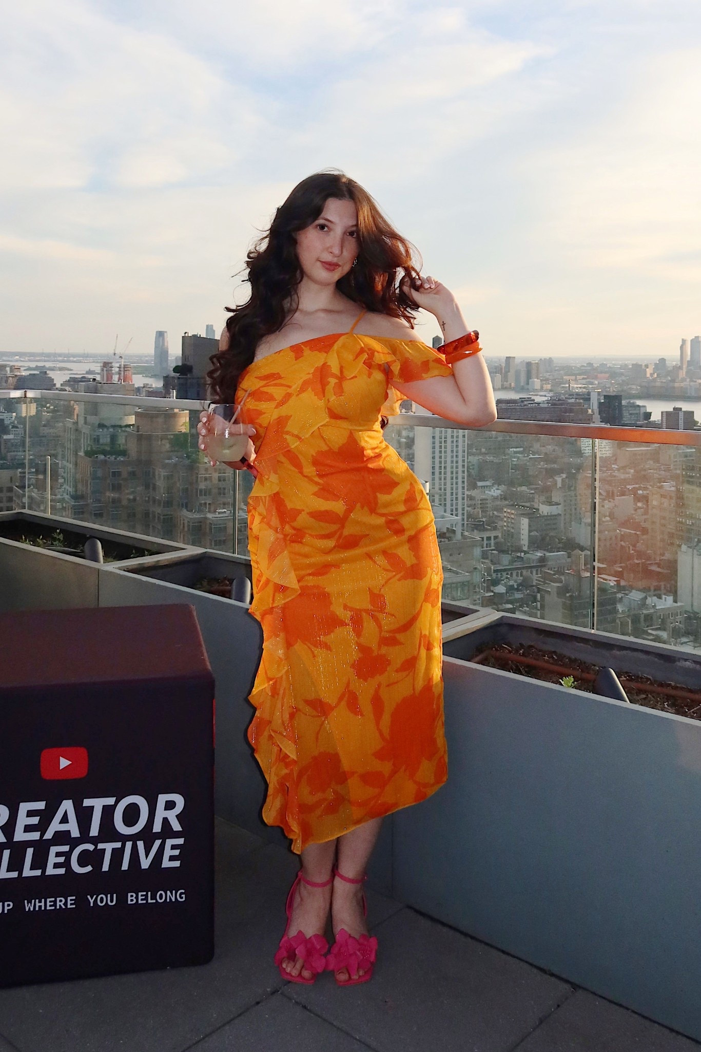 Similar dress linked 🧡

Orange dress, midsize fashion, midsize dress, summer dress, floral dress 

#LTKMidsize #LTKTravel #LTKSeasonal