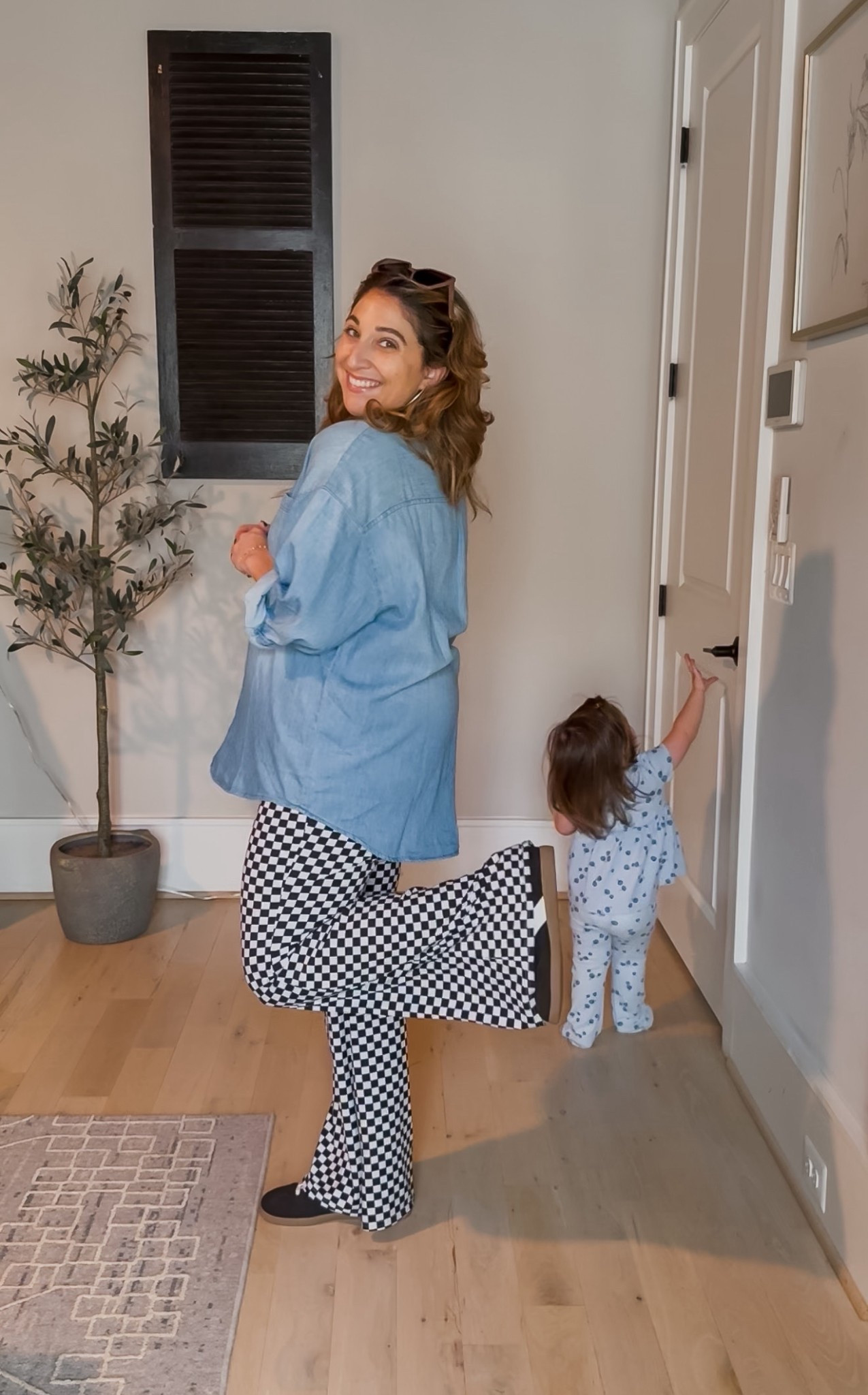 A Pinterest inspired outfit that is my most favorite fun go to look! Checkered pants? Yes! A classic chambray? Also yes! 
Button down chambray L / Checkered flare pants L / Sneakers tts 

#LTKMidsize #LTKStyleTip #LTKFindsUnder50