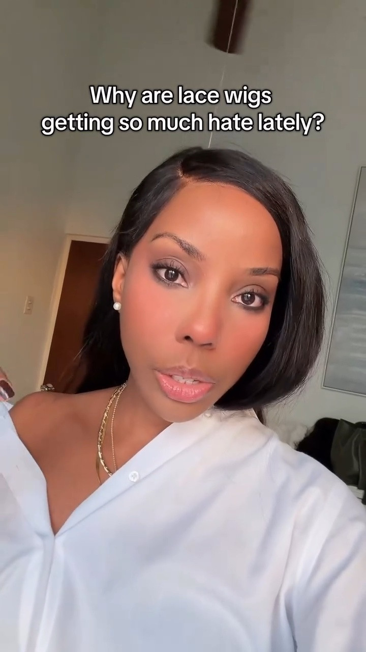 I feel like I’ve been seeing so much hate towards glueless wigs lately or women opting to do leave out instead. 

Now everyone has free will to do what they want, but alot of the leave outs I’ve seen are so damaged. The constant application of heat and hair spray has damaged so many women’s hair.

 I get wanting a more natural look, because no matter what you do a lace is a lace right…but at the expense of the integrity of your hair?

#gluelesswig #leaveout