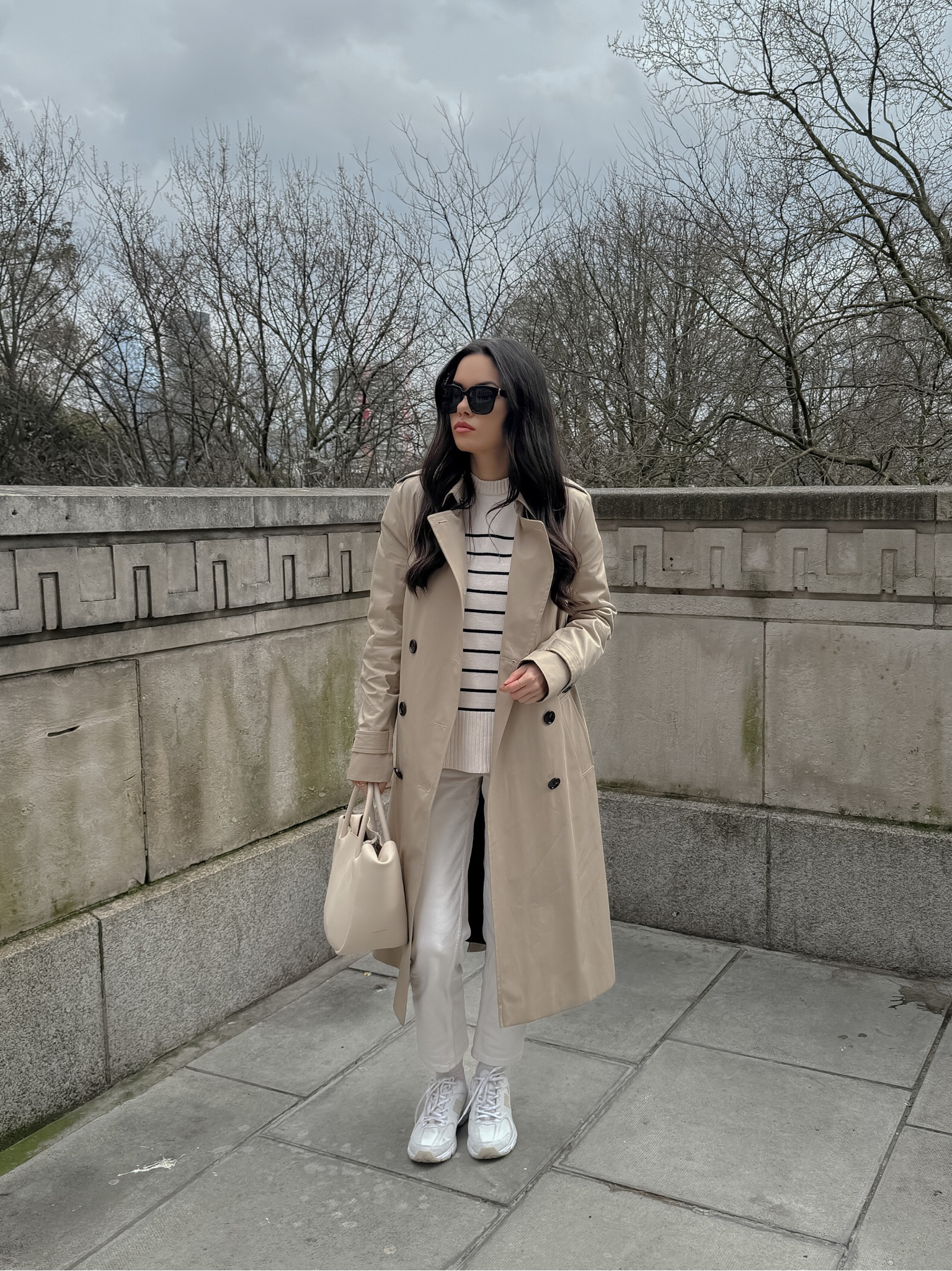 Classic Trench coat 💛

#LTKshoecrush #LTKstyletip #LTKSeasonal