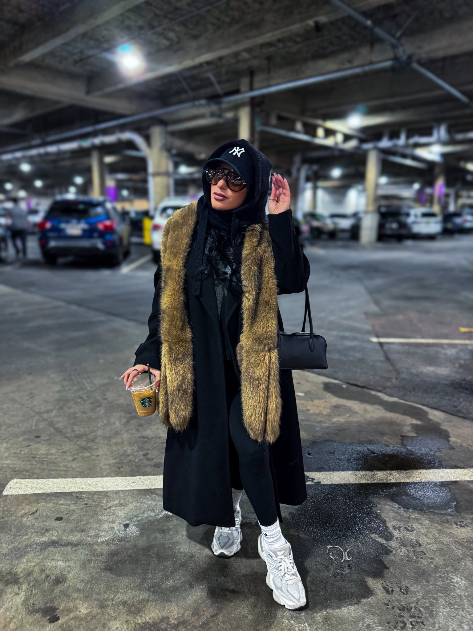 A cool mom fit🖤

#LTKootd #LTKSeasonal #LTKPetite