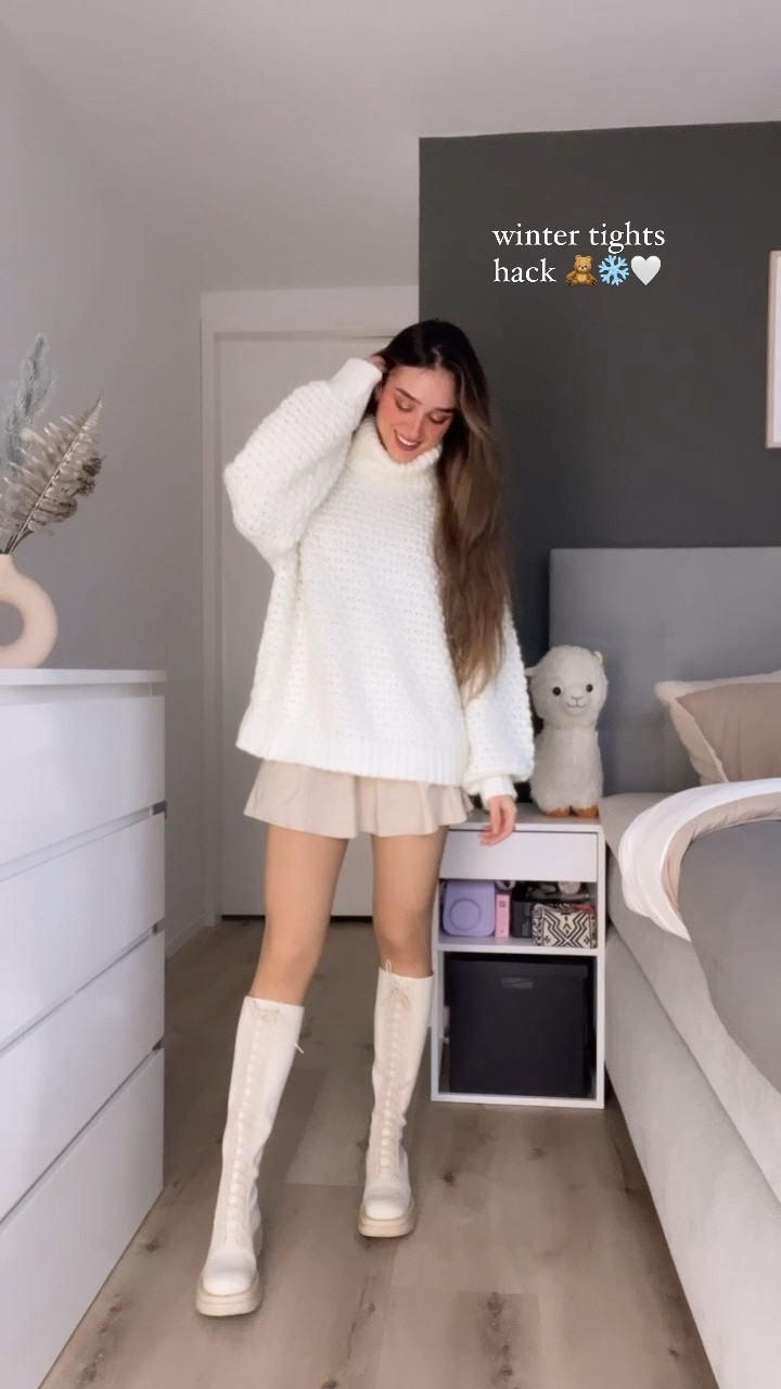 🛍️SHEIN DISCOUNT: MXsweetinstabella15

Nude color fleece tights,pleated beige mini skirt, knee high lace beige boots, oversized turtle neck knitter sweater, black bodysuit, nude tights


#LTKVideo #LTKstyletip #LTKSeasonal