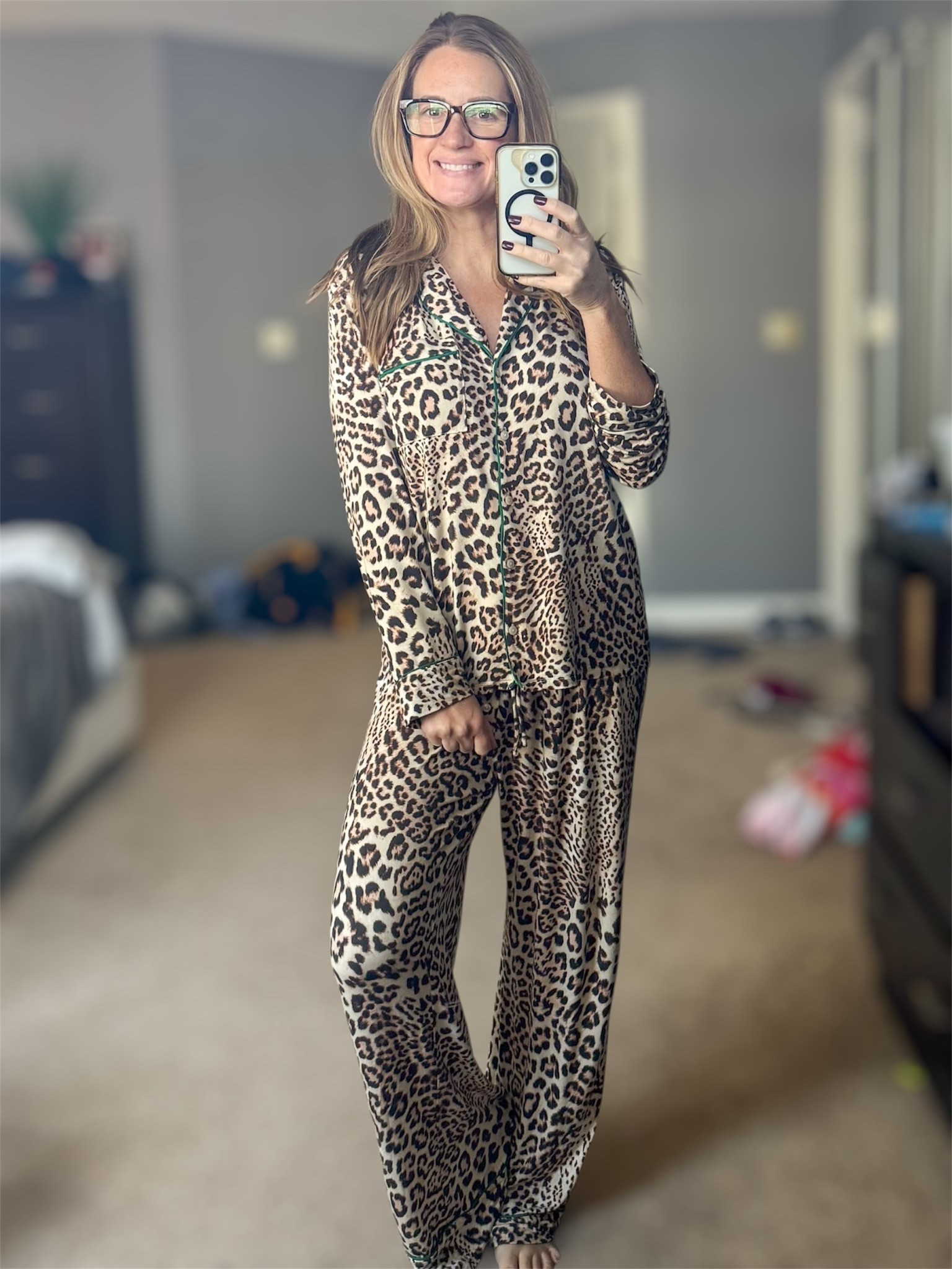 The softest Pajamas you will ever own! I love these so much! I sized down 1 size to a Small, I’m typically a medium, but these run big. #pajamas #PJs #giftforher #giftidea #christmasgift

#LTKHoliday #LTKOver40 #LTKGiftGuide