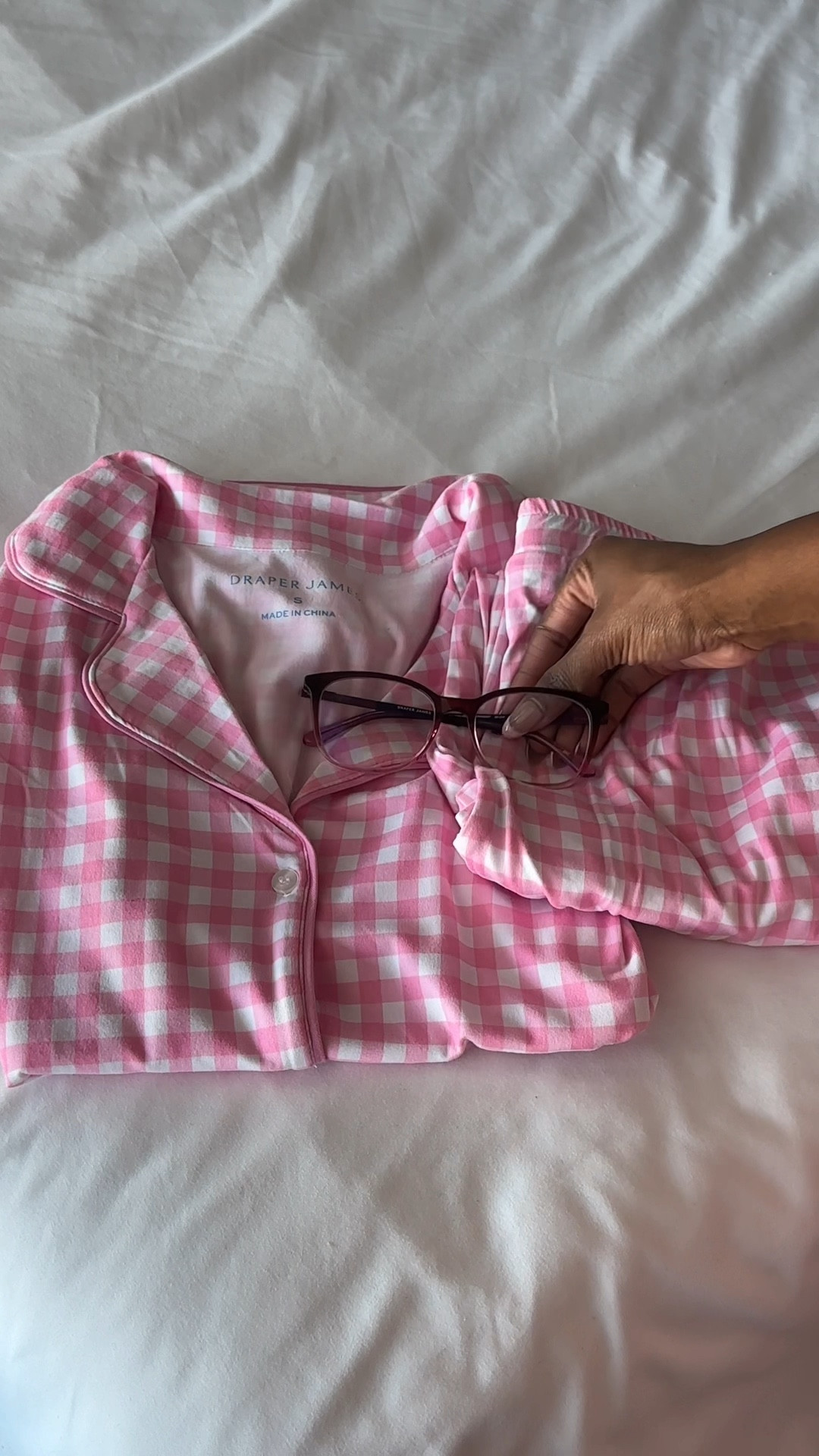 work from home attire🎀🤍 wearing the pink gingham pjs from draper james🤍