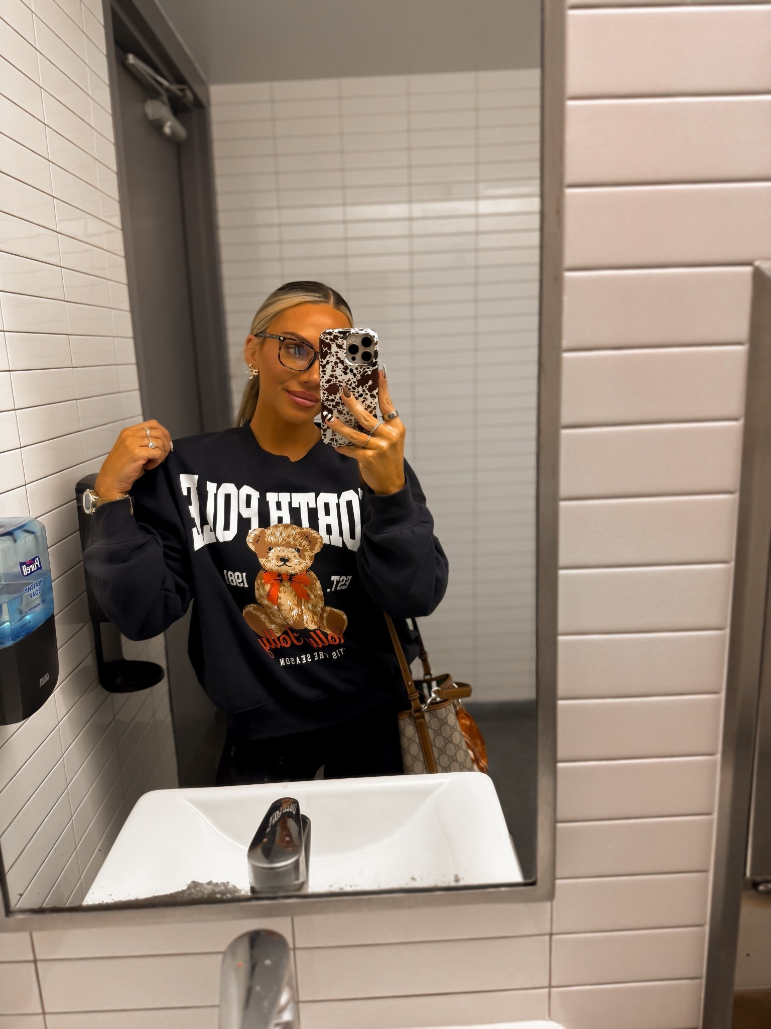 Yesterdays ootd. Medium in this sweater! Linked everything else I wore 

#LTKStyleTip #LTKFindsUnder100 #LTKFindsUnder50