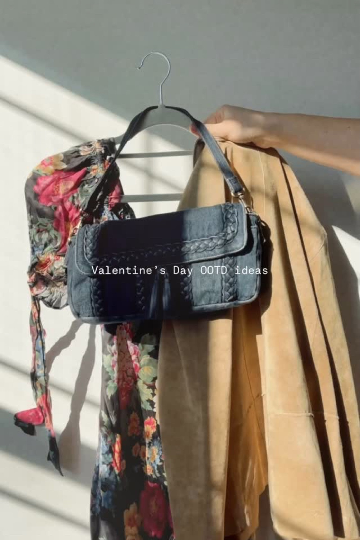 No secret denim bags are my love language 🤍 Styling my brand new @patricianashdesigns purse 3 ways for a lil Valentine’s Day inspo! ✨ Which is your fav?

#valentinesday #outfitideas #patricianashdesigns #nashonista #valentinesdayoutfit