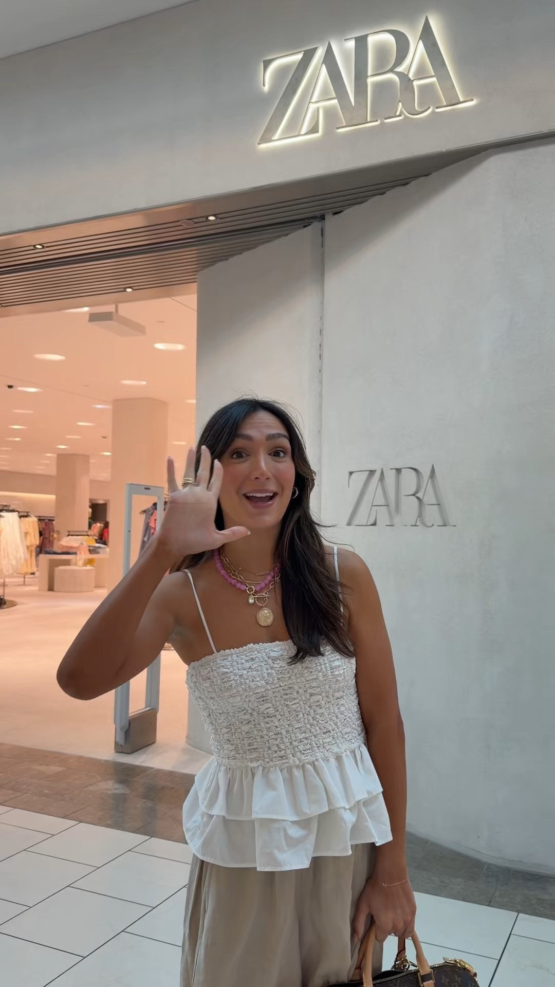 Let’s go to Zara! Xs bottoms except for crochet shorts and white linen pants I did small! Small tops and small dresses!