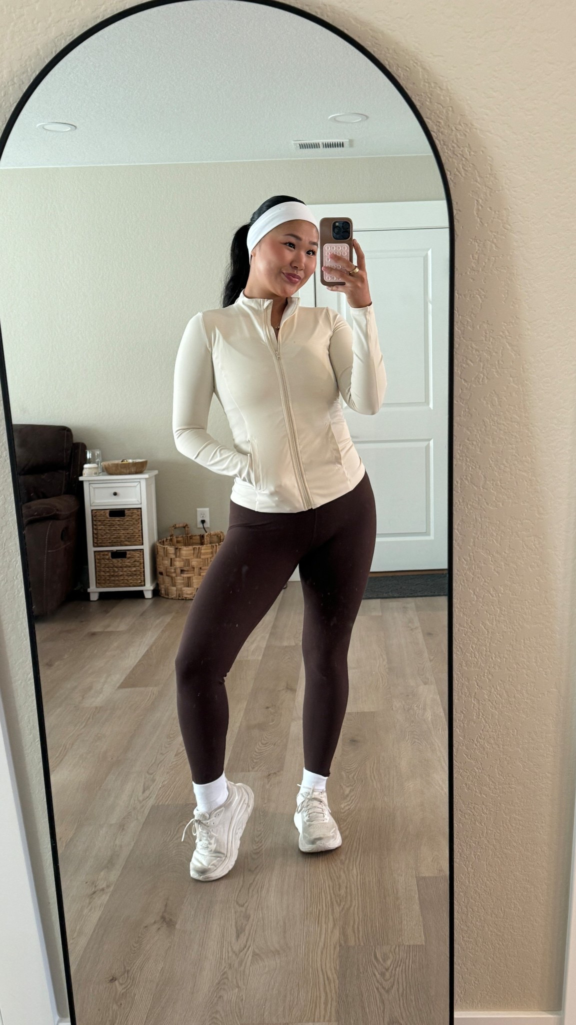 running and lifting ootd 



#LTKootd #LTKdayinmylife #LTKfitnessgoals