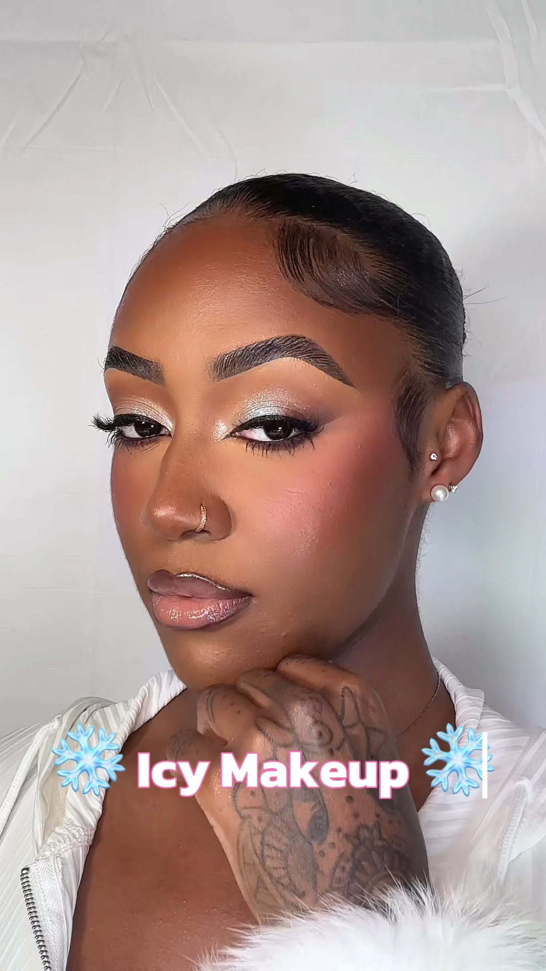 ❄️ Icy Makeup ❄️ Products Listed

#LTKWatchNow #LTKHoliday #LTKBeauty