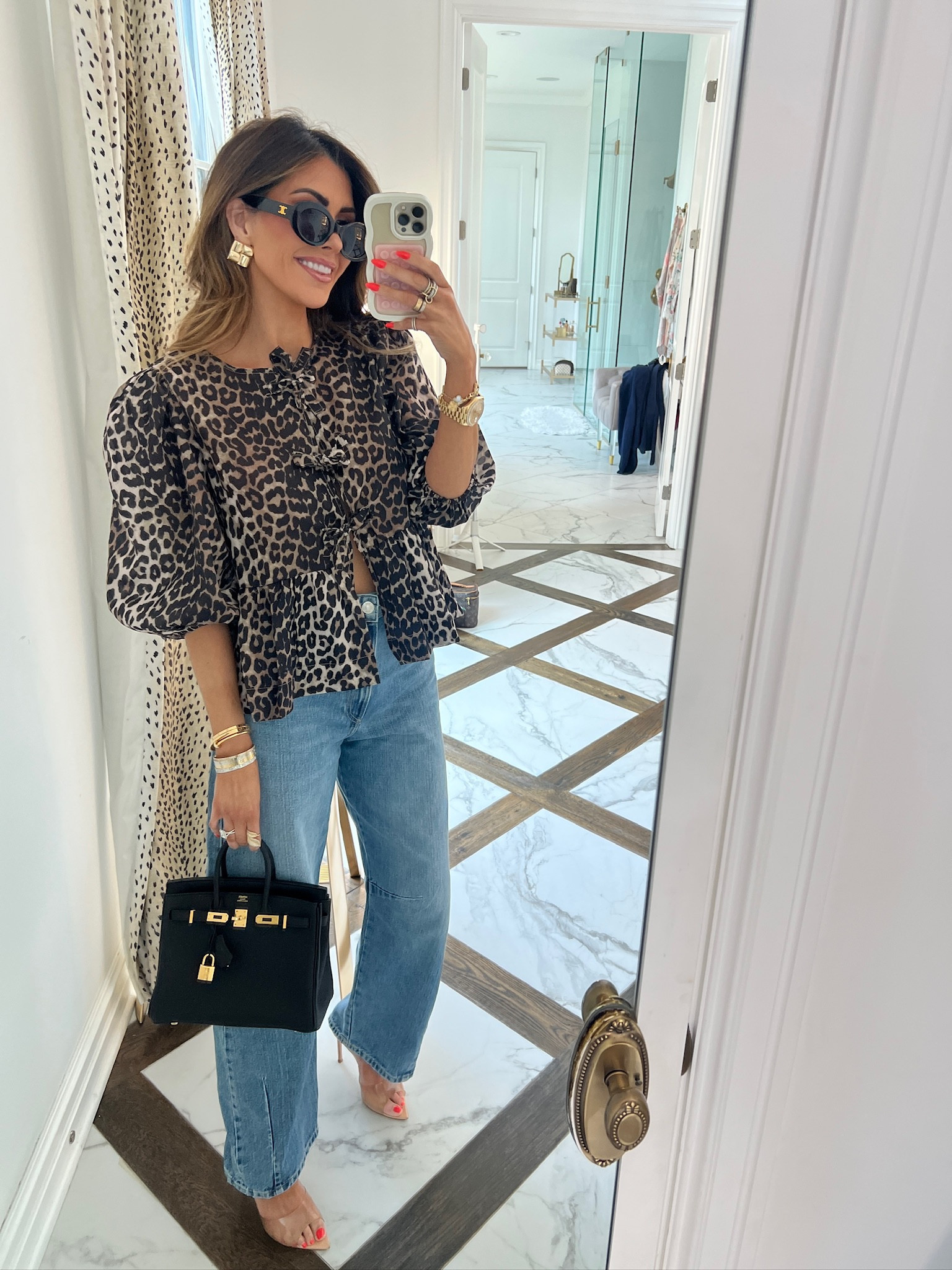 Wearing a size small! 

Amazon fashion, Amazon finds, prime deals, big deal days, leopard top, fall fashion, Emily Ann Gemma 

#LTKStyleTip #LTKxPrimeDay