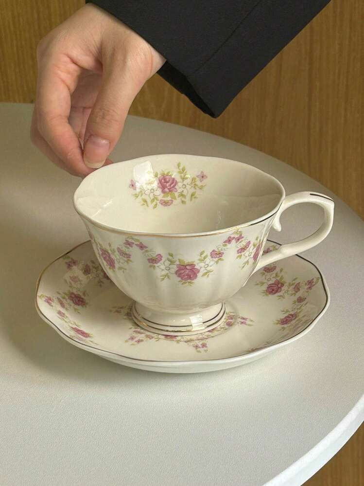 1 Set (1 Tazza + 1 Piattino) Set Vintage Di Tazza Da Caffè E Piattino In Ceramica Con Fiori, Tazza Da Latte Dipinta A Mano Con Fiori Rosa Per Ufficio, Casa, Tè Pomeridiano, Regali Di Rientro A Scuola | SHEIN