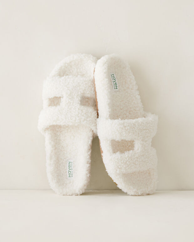Curly Sherpa Cutout Slides | Haven Well Within