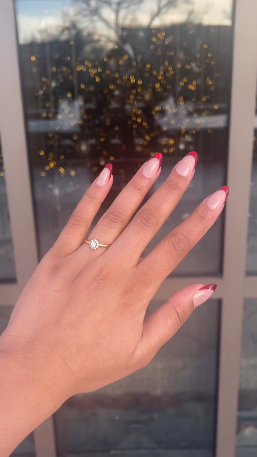 • A Classic. Red-efined. ❤️ •

{gifted} These gorgeous almond French Tip nails are a timeless look with a magnetic twist. ✨ They’re from the NEW Kiss Core Collection which come with more size options making them perfect if you struggle to find your fit. And at just $11, they’re an easy, affordable win! 

#LTKHoliday #LTKFindsUnder50 #LTKBeauty