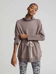 Adelaine Sweat | Varley USA