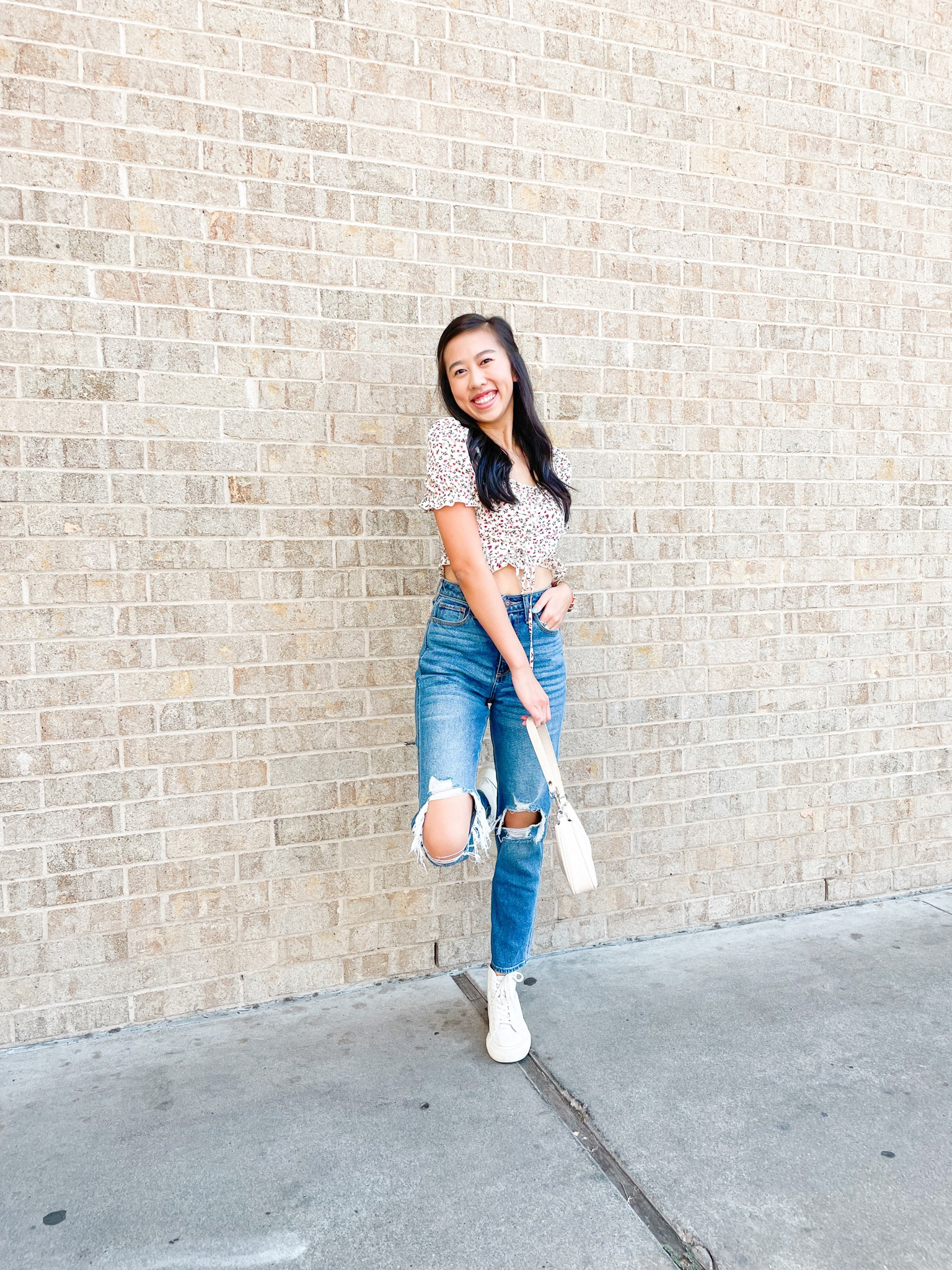 Top (XS), amazon fashion, fall fashion, mom jeans, amazon style, high top sneakers, casual outfit 

#LTKunder50 #LTKstyletip #LTKSeasonal