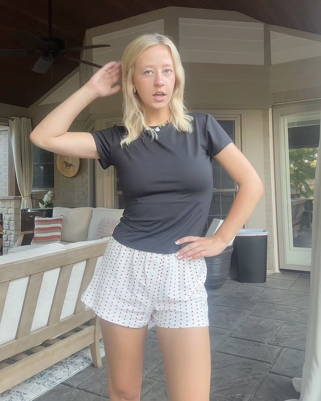 these tops are 20% off on sale!! 🖤

basic tee, pj shorts, chunky sneakers, colorful jewelry, gold jewelry

#LTKFindsUnder50 #LTKU #LTKVideo