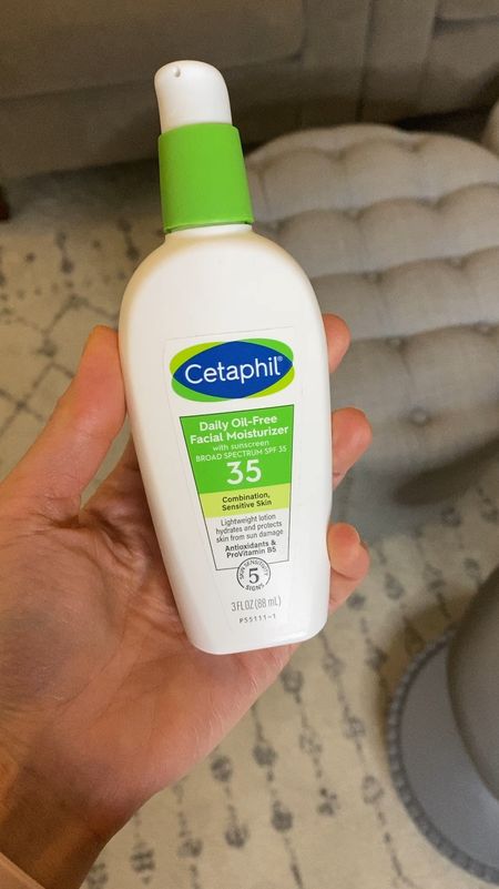 Cetaphil moisturizer with sunscreen for combination skin. 

#LTKVideo #LTKbeauty #LTKfindsunder50