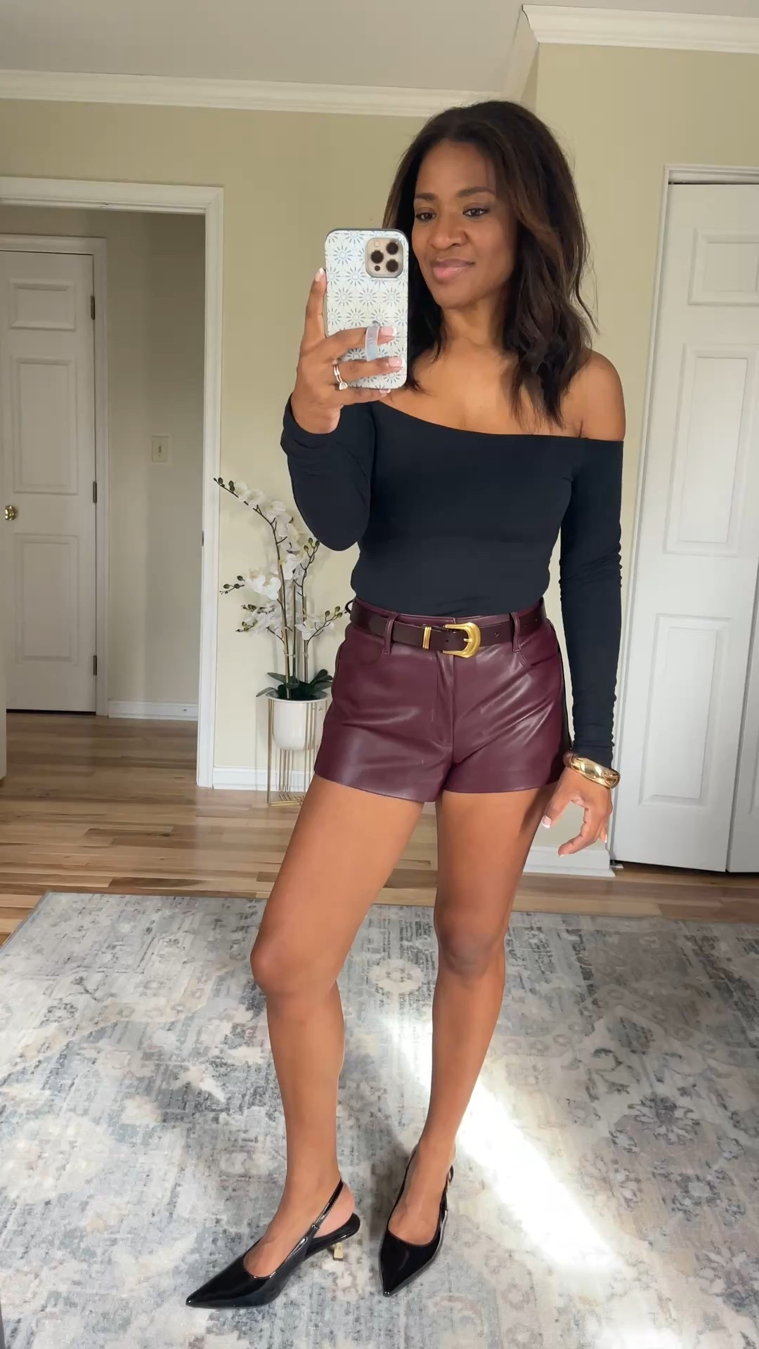 #abercrombiepartner These micro shorts are so good! Wearing them in a size 26. Top is a small.  Take an extra 25% off sale with my stackable code “AFLTK” at checkout! 

#ltkfindsunder100 #ltkfallsale #ltkfindsunder50

 #ltkfindsunder50 #ltksalealert #ltkfallsale