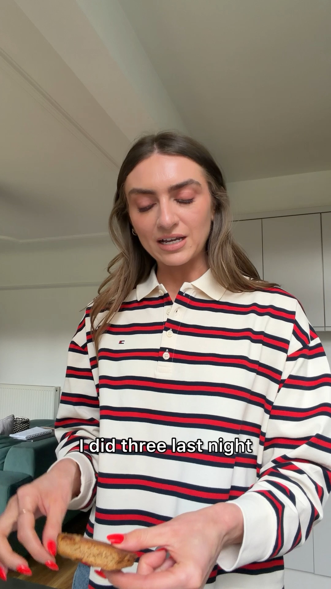 Medium in the long sleeve polo 
AD @tommy 