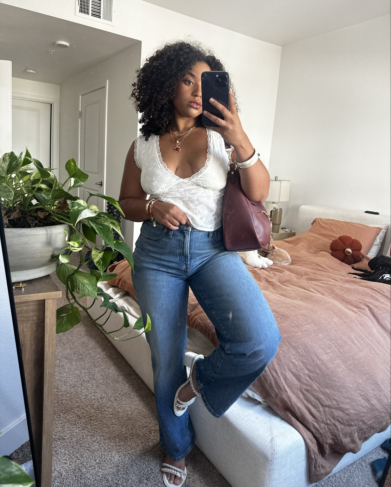 The perfect summer to fall transitional outfit!!


summer to fall fall outfit ideas
 cozy fall jeans
comfy jeans for thick thighs 
crop jeans
dark wash jeans 
lace top
lace trim top
backless top 
hobo bag
coach hobo bag
jules coach hobo bag 


#LTKSeasonal #LTKStyleTip #LTKFallSale