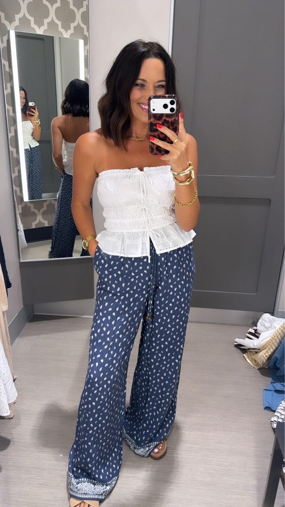 these printed wide-leg pants make the whole look feel elevated without trying too hard. Perfect for brunch, vacation, church, or a casual dinner out.

Size XS
5’3” for reference

#targetstyle #targetfinds #targetfashion #summeroutfit #widelegpants #affordablefashion #casualchic #vacationstyle #ltkstyle #everydayfashion
