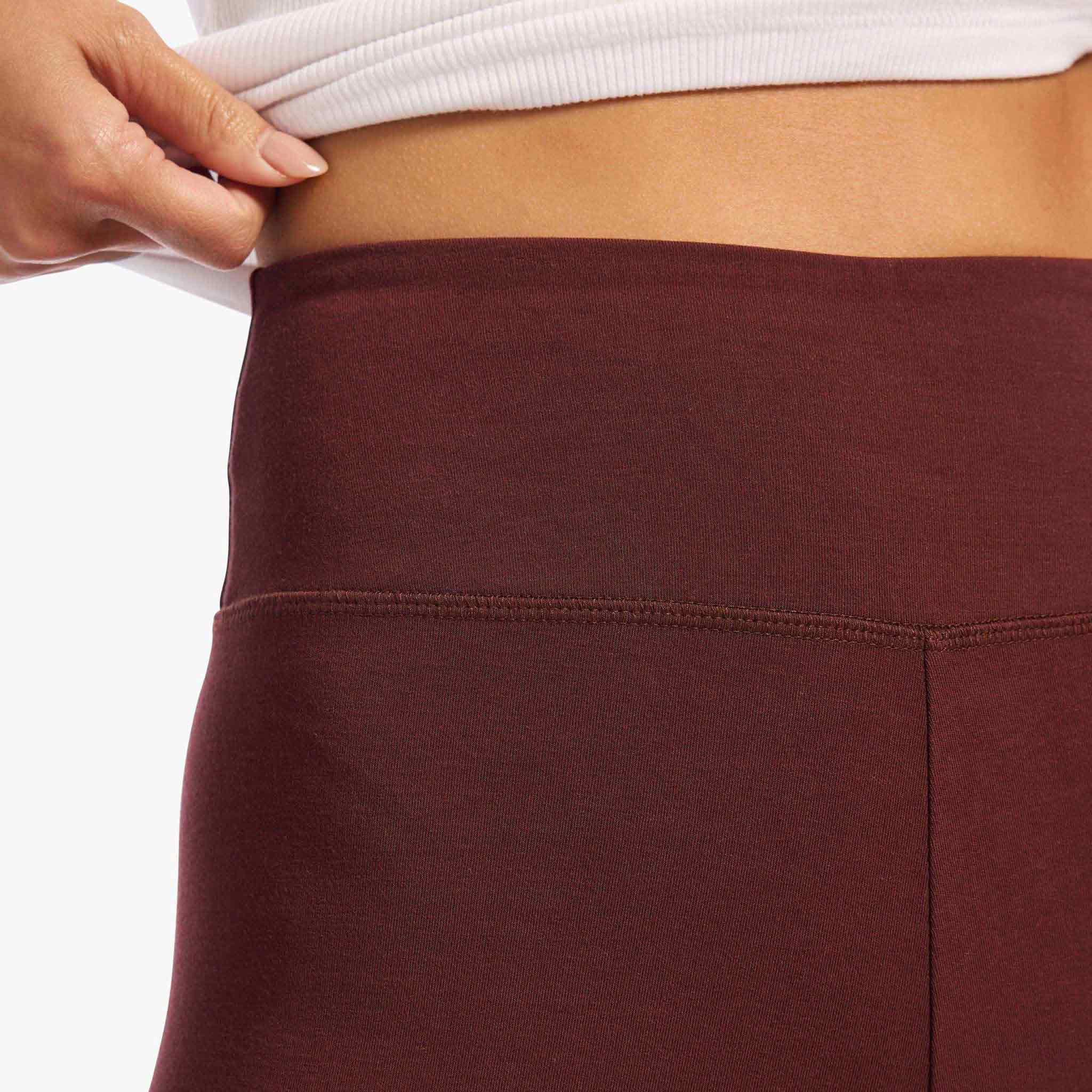 SwiftStretch Reset Legging | Black Cherry | Nuuds US