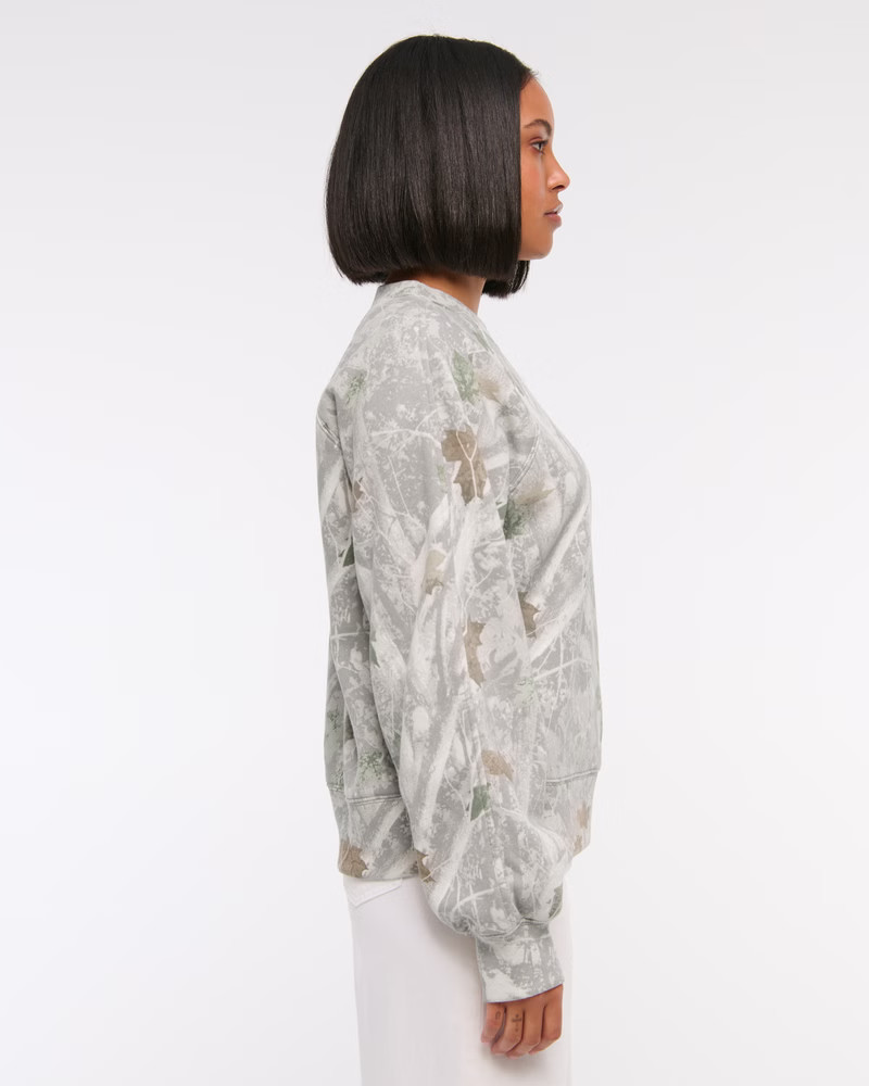 Women's Essential Raglan Classic Sunday Crew | Women's New Arrivals | Abercrombie.com | Abercrombie & Fitch (US)