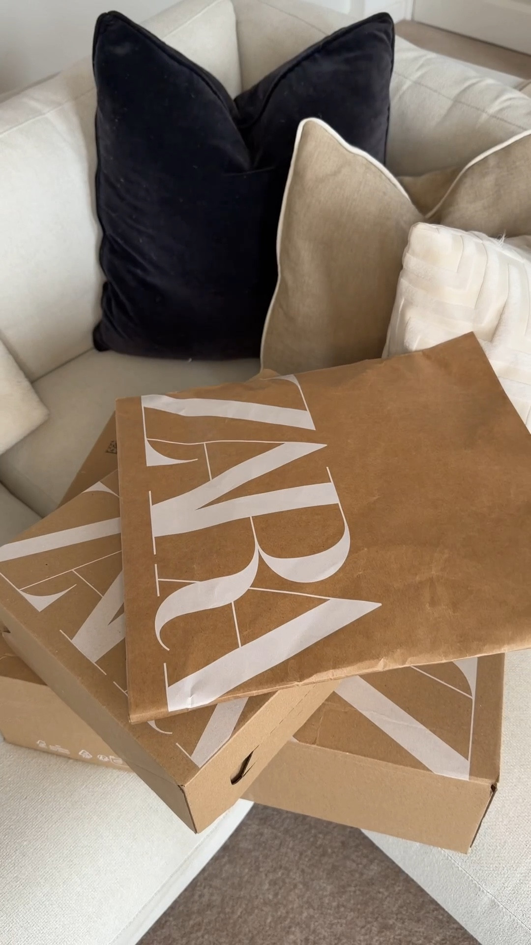 Zara spring unboxing  #springoutfits #zaranewin #zaraoutfit #zara 

#LTKspring