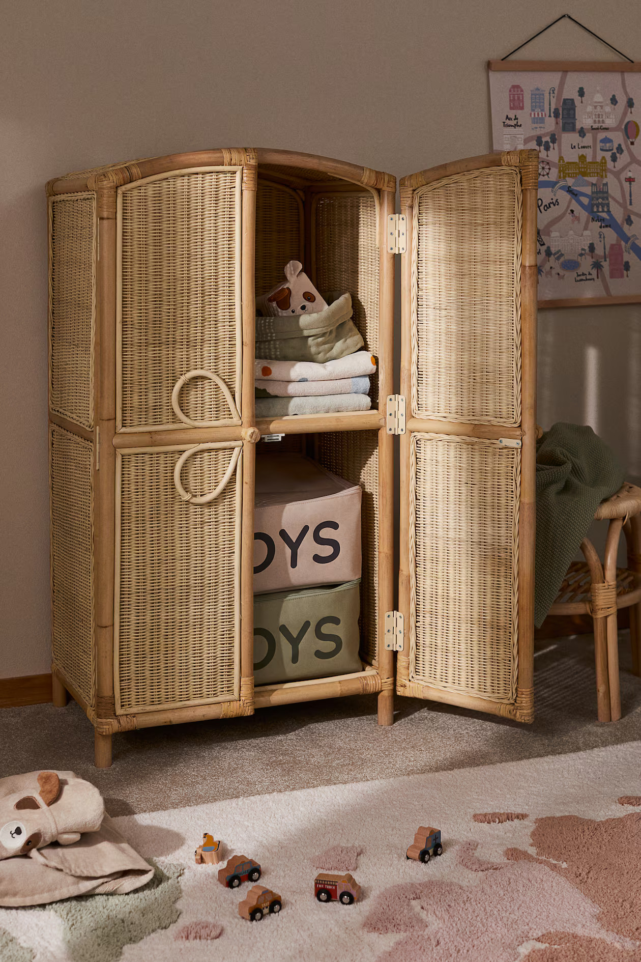 Children's rattan cabinet | H&M (UK, MY, IN, SG, PH, TW, HK)