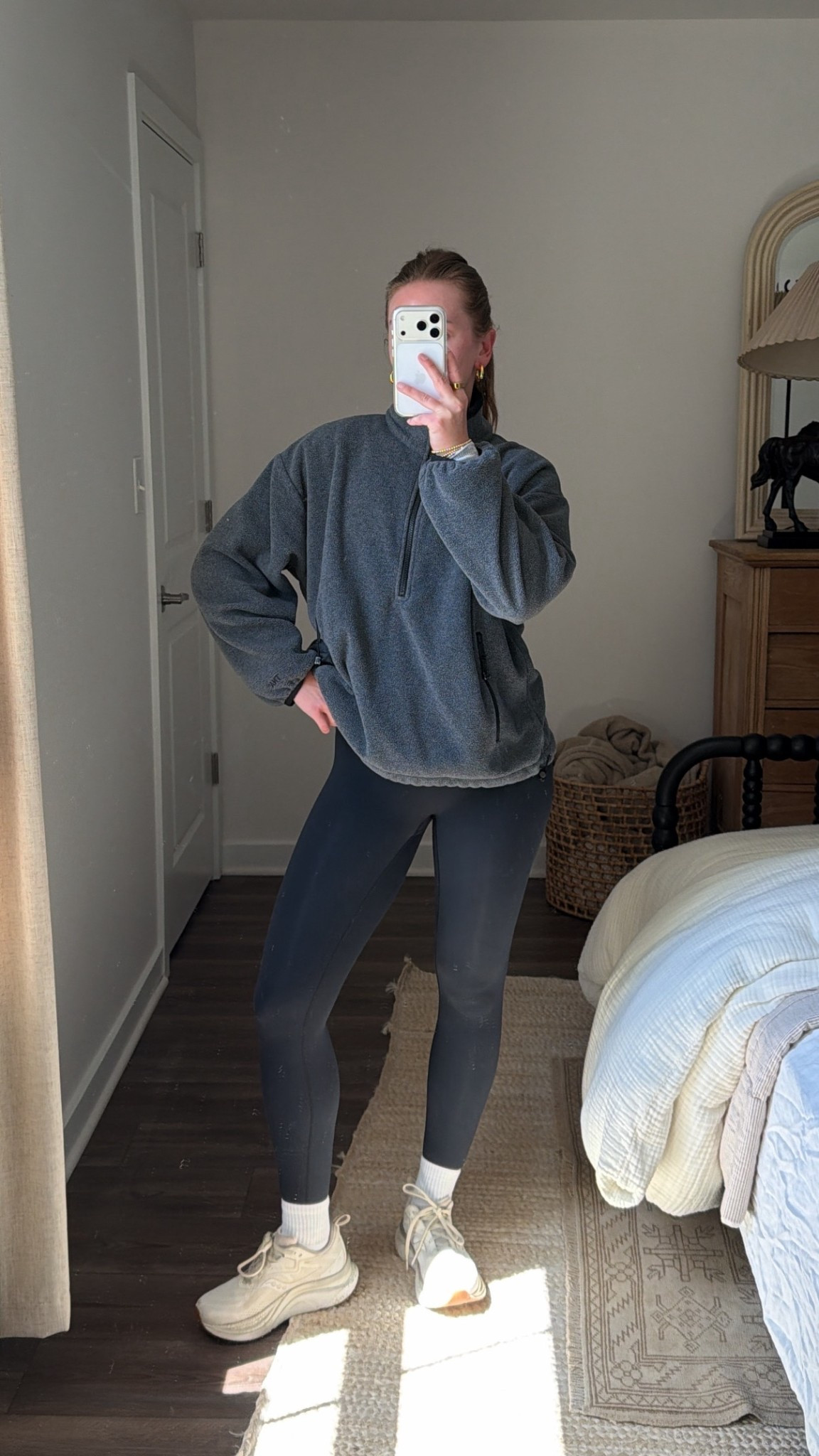 4/8/26 Morning Run Outfit

What I wore for today’s run 🏃🏼‍♀️

Wearing my favorite Set Active leggings set paired with my Aritzia fleece quarter zip — the perfect layer for cooler mornings. Finished with my Saucony Tempest running sneakers (so good for runs), Aritzia socks, my Garmin for tracking, and my Beats for the best run playlist.

Everything is linked here ✨

#LTKActive #LTKfitnessgoals #LTKootd