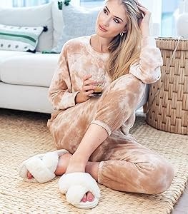 Ankis Womens Fuzzy Memory Foam Slippers Cross Band Cozy Plush Home Slippers Fluffy Furry Open Toe... | Amazon (CA)