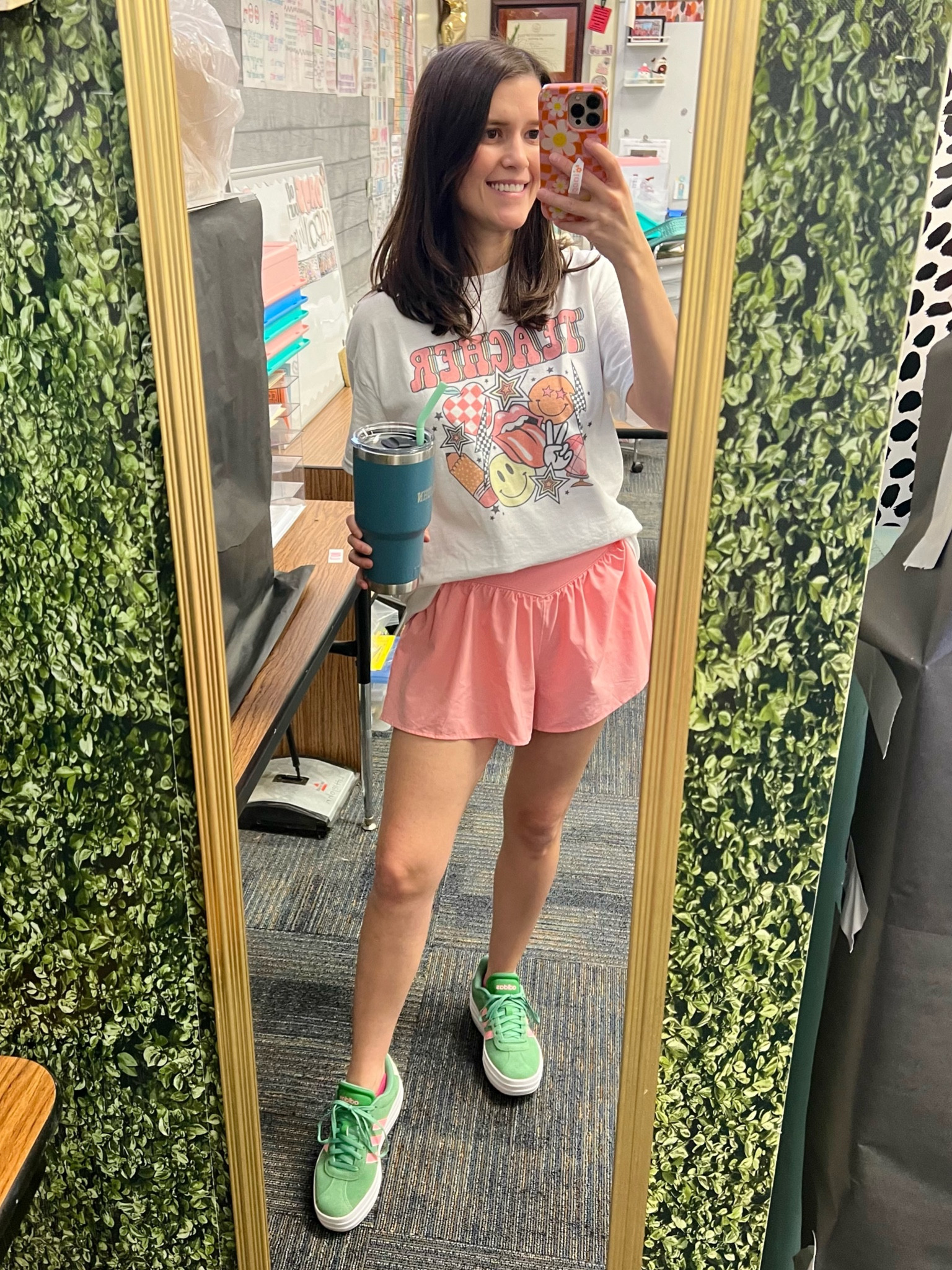 Teacher 
Aerie shorts 
Adidas sneaker 

#LTKBacktoSchool