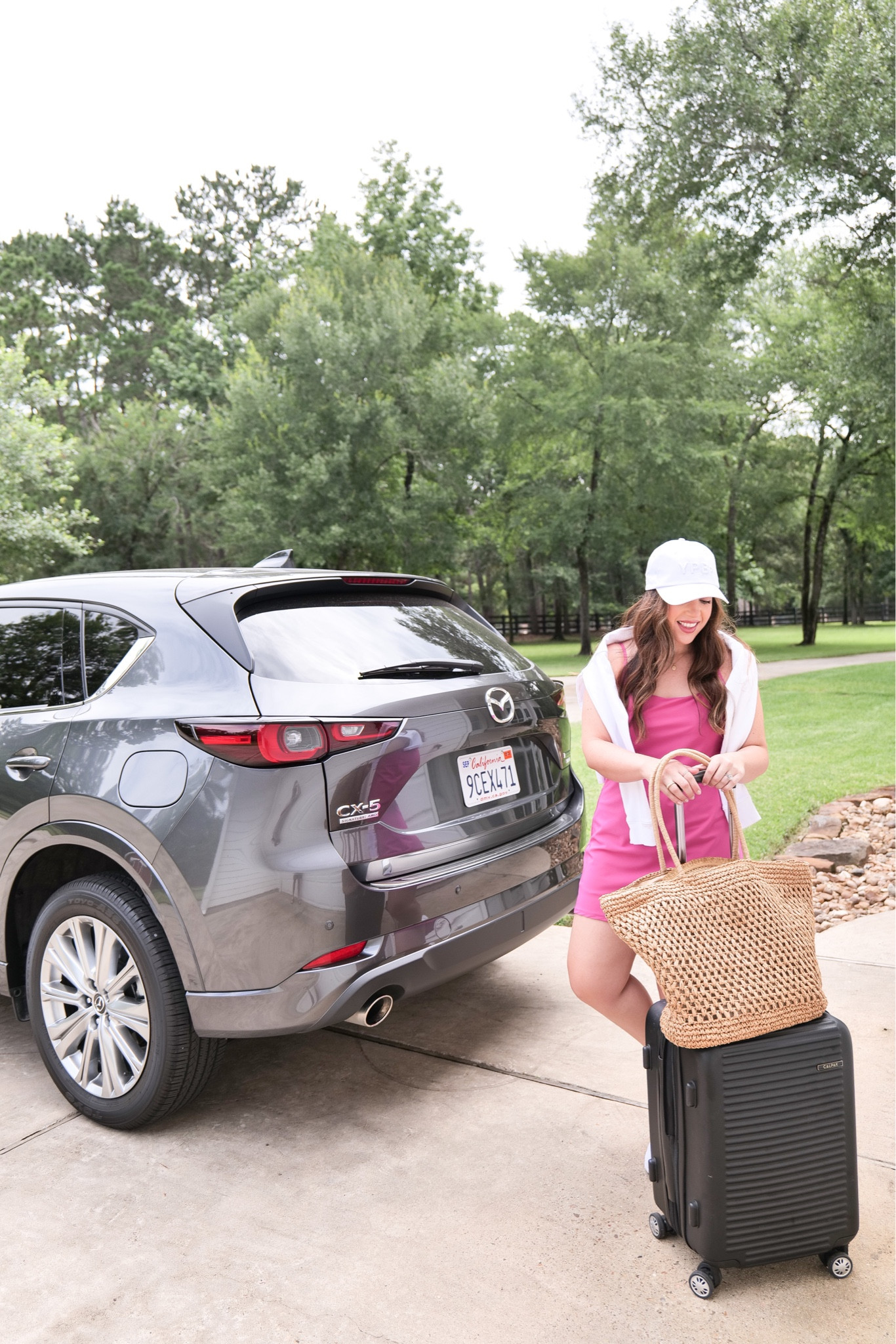 My favorite look for the golf course and for travel! Feels amazing on has shorts under so your not worried about bending over and is so light weight for hot days! Layer with a sweater incase it’s cold in the car or tairplane

#LTKunder100 #LTKtravel