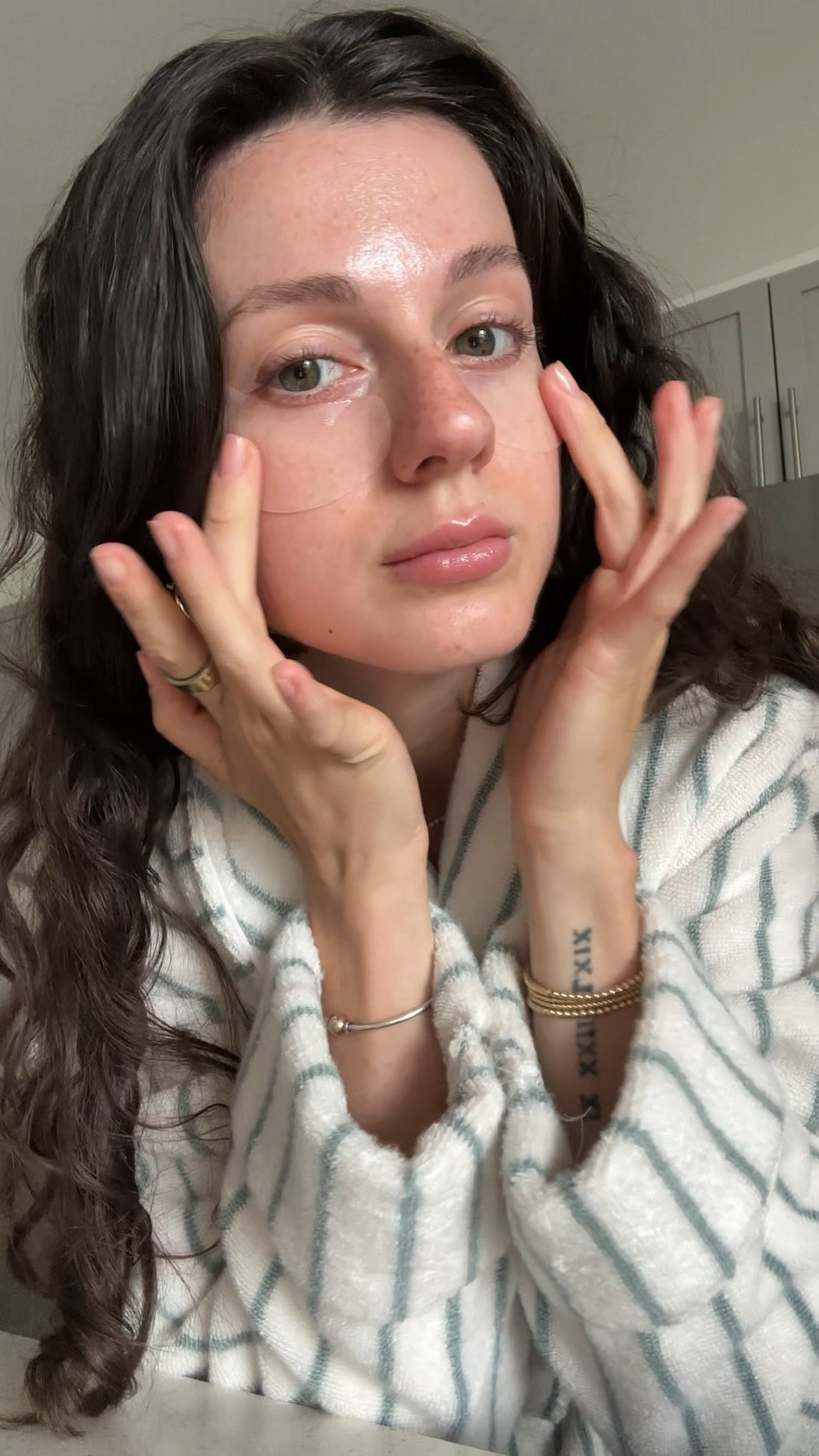 my FAVORITE eye patches ever!!! they actually moisturize your under eyes & make you look awake 

#LTKStyleTip #LTKBeauty