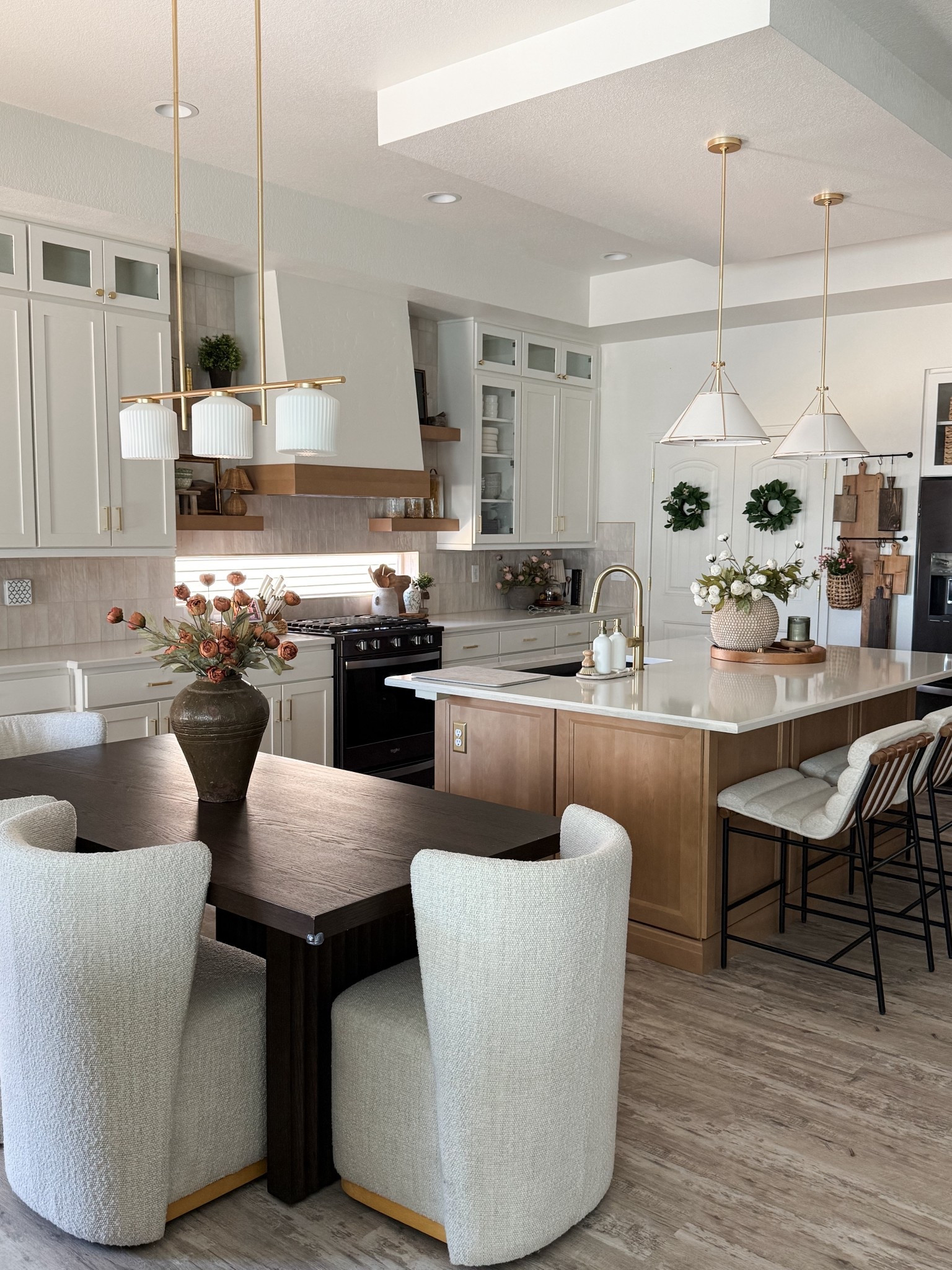 These kitchen views though 🤩

#LTKSeasonal #LTKHome
