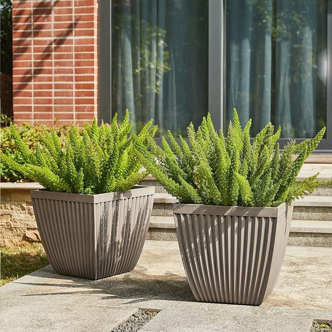 glitzhome Large Outdoor Flower Pots Set of 2, Faux Concrete Fluted Decorative Planter with Draina... | Amazon (US)