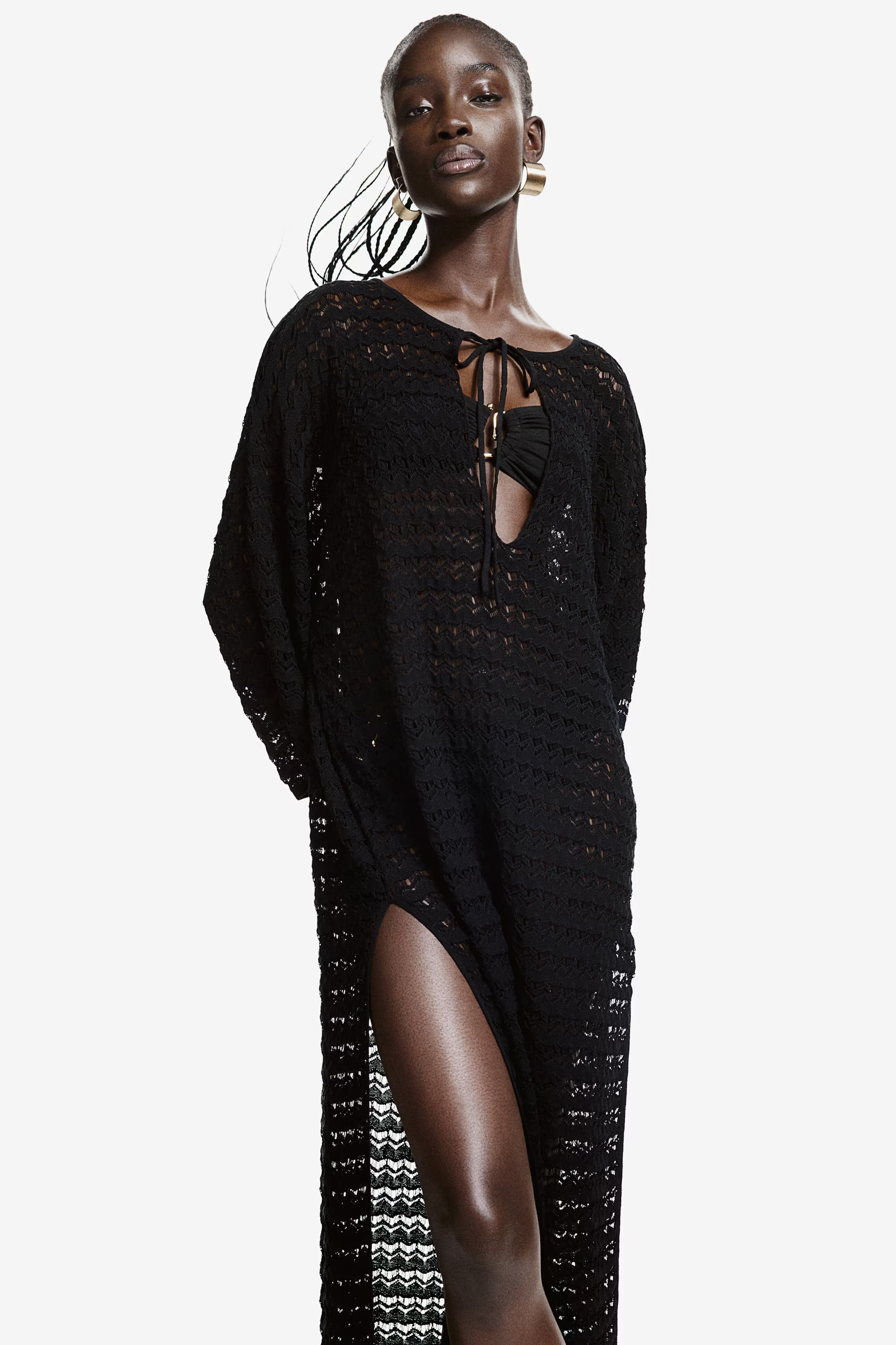 Crochet-look beach dress | H&M (UK, MY, IN, SG, PH, TW, HK)