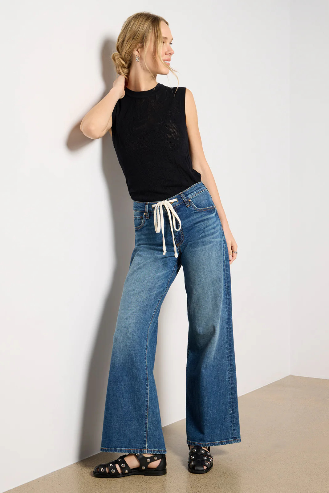 Holly W Drawstring | Evereve