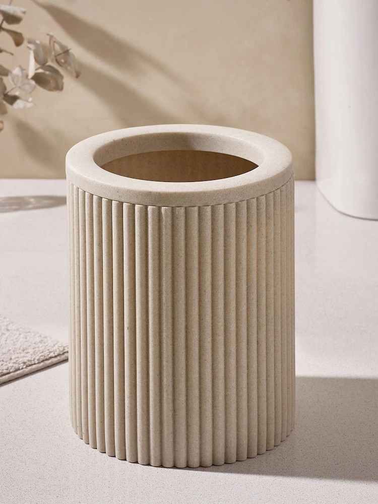 Kaufe Sie  Papierkorb mit geripptem Design bei Next Deutschland | Next EU