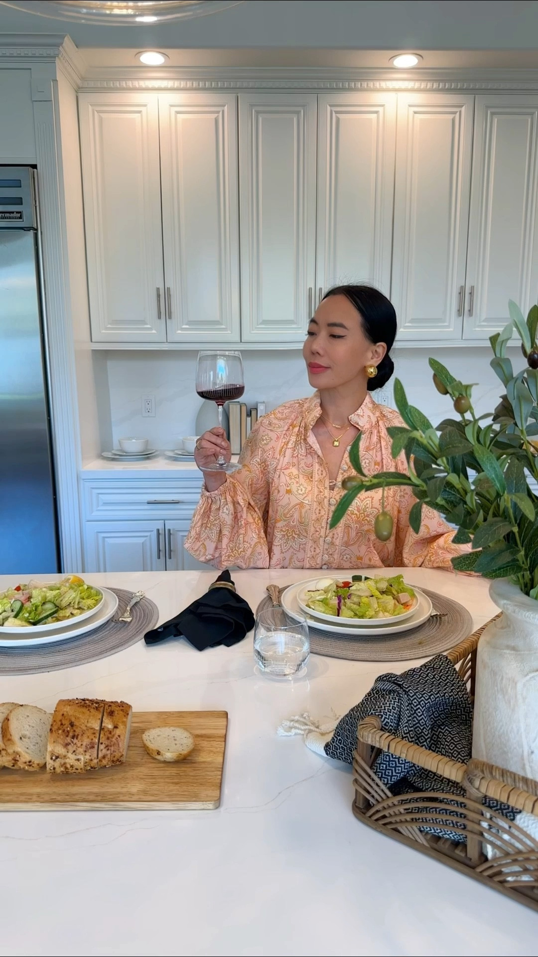 Some days are meant for savoring good food, sipping wine, and doing absolutely nothing else—perfectly poured with The Afina Glassware Collection from @villeroybochusa 🍷 #villeroybochPartner

#LTKValentine #LTKstorytime #LTKselfcare