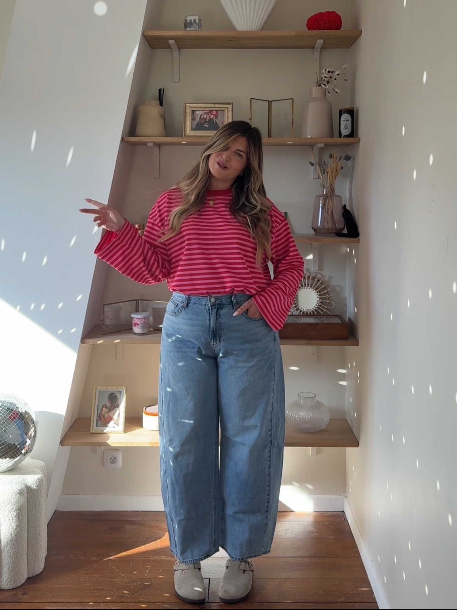 blue jean 

#LTKspring #LTKfrance #LTKmidsize