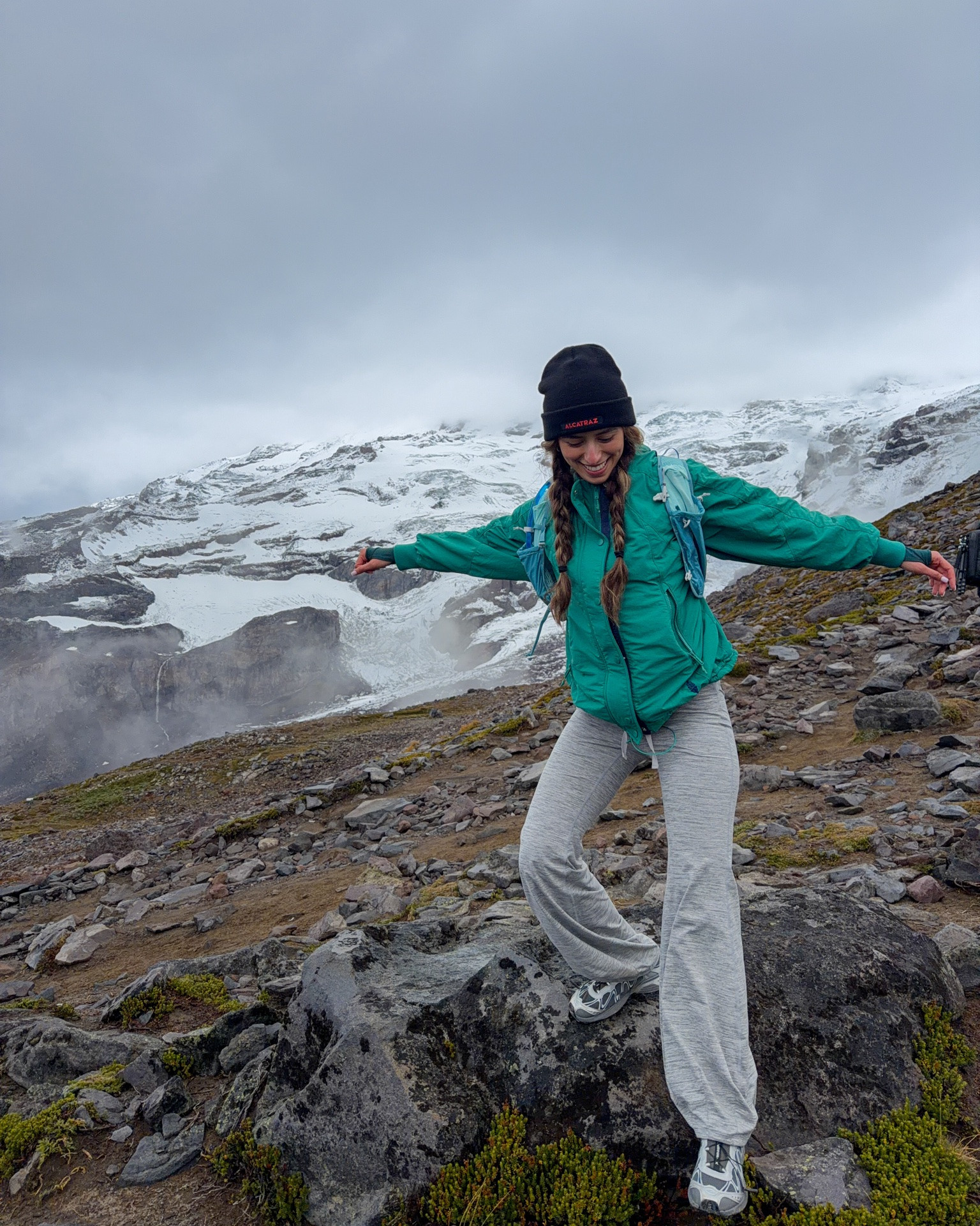 Mount rainier hiking outfit 2!!

#LTKdayinmylife #LTKootd
