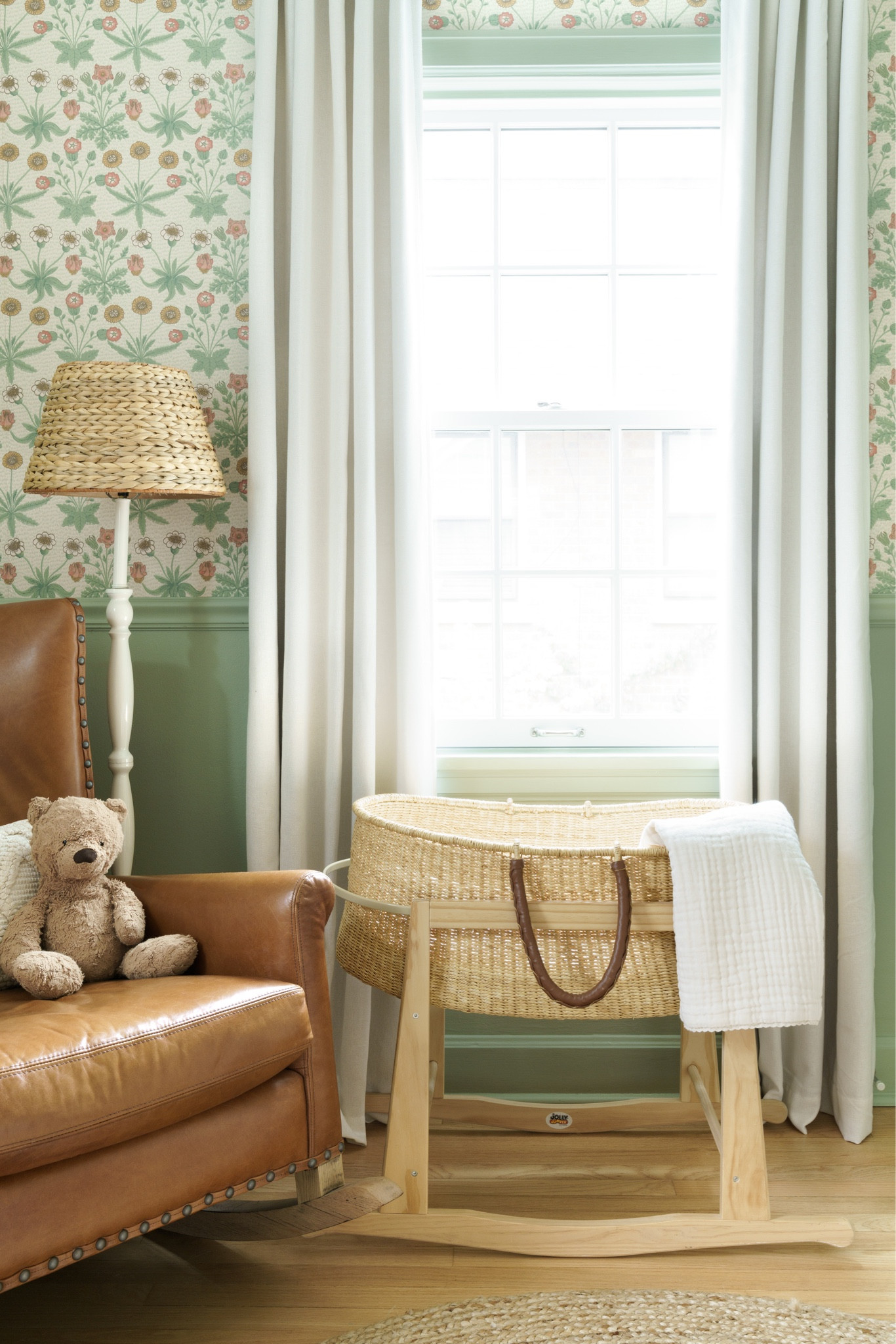 How to DIY wallpaper! Our dad says everything is “figure-out-able”. Save this 📌 for when you’re ready to give it a go! #celesteandpearl

#LTKhome #LTKbaby #LTKfamily