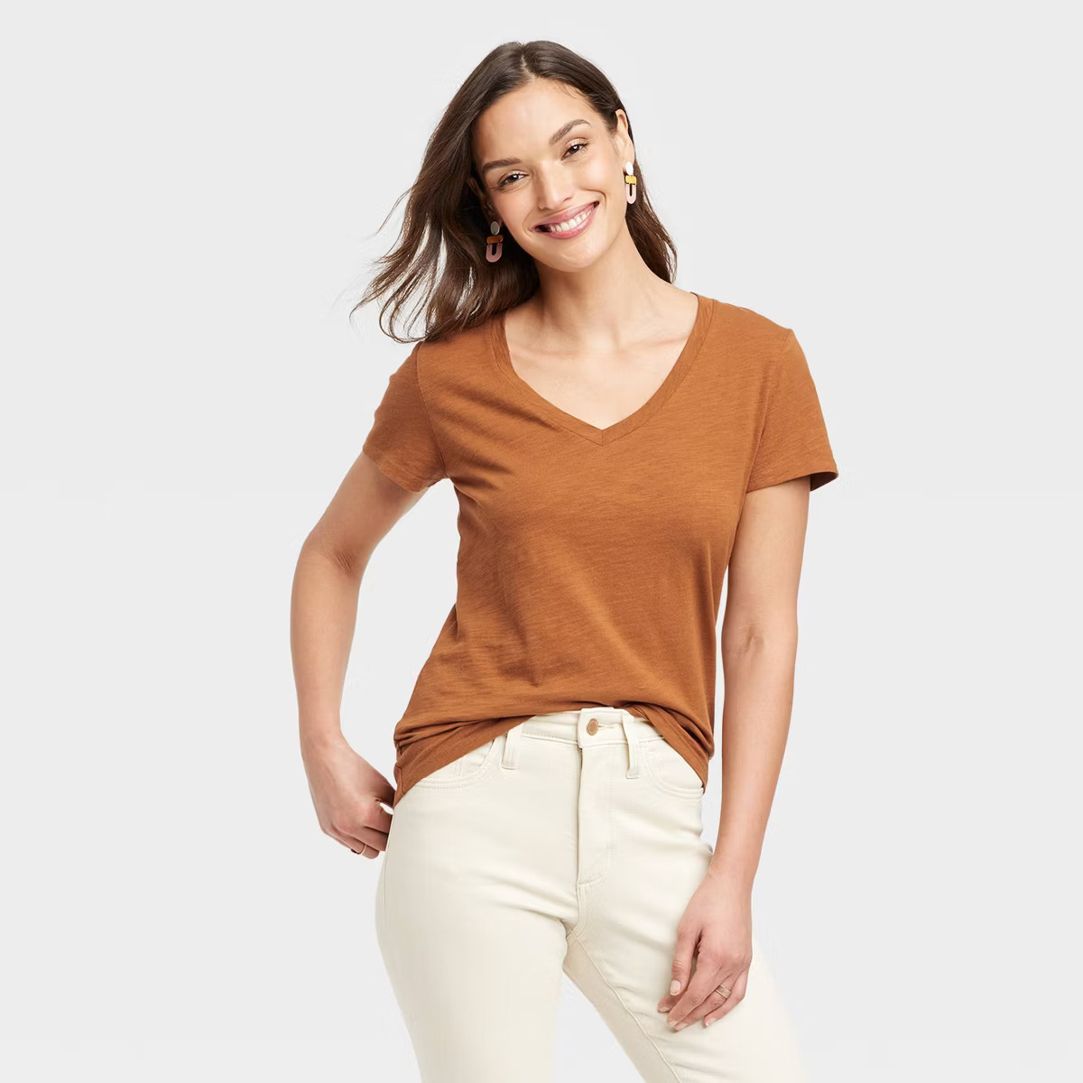 Women's Fitted V-Neck Short-Sleeve T-Shirt - Universal Thread™ | Target