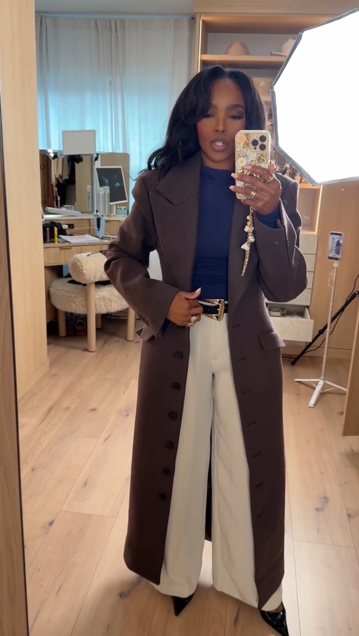 Serving quiet luxury energy — this coat is so tea. Paired with tailored @express wide-leg trousers and a fitted top for that clean, elevated silhouette everyone’s obsessed with right now. Effortless, polished, and timeless in the best way.

Perfect for dinner nights, workdays, and polished winter outings.

📏 Sizing:
Coat (Small) • Top (Small) • Pants (Small / 27 Long or 4 Long)
Height — 5’4” | 138 lbs | Bust — 34D | Waist — 27” | Hips — 40”

long wool coat outfit, wide-leg trousers look, navy and cream outfit ideas, winter chic layering, elevated everyday fashion, quiet luxury style

✨ Everything linked below for easy shopping

Follow me on Instagram and YouTube @kirasfashionfinds

#LTKPetite #LTKHoliday #LTKootd